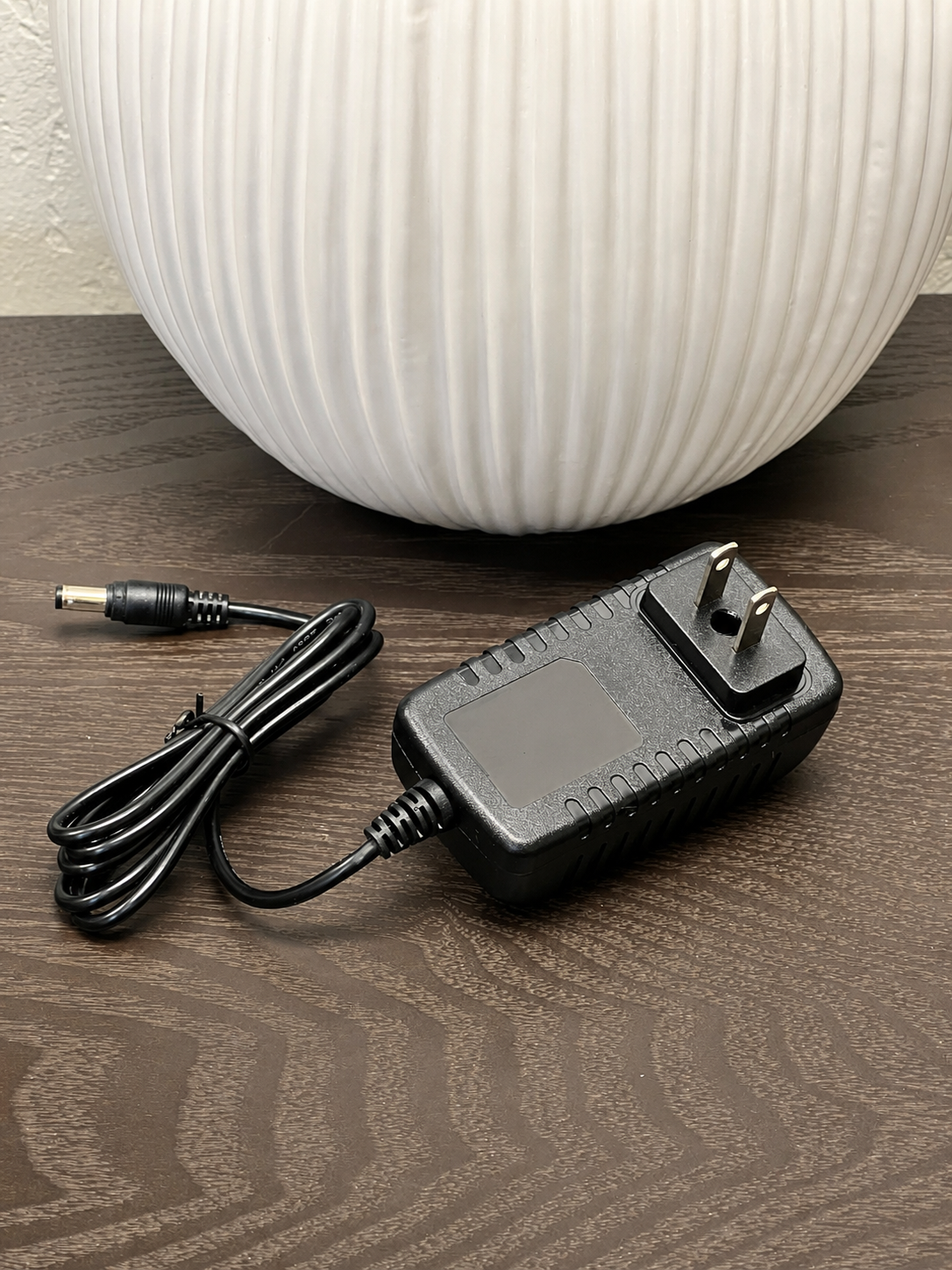 Charging Unit Hide