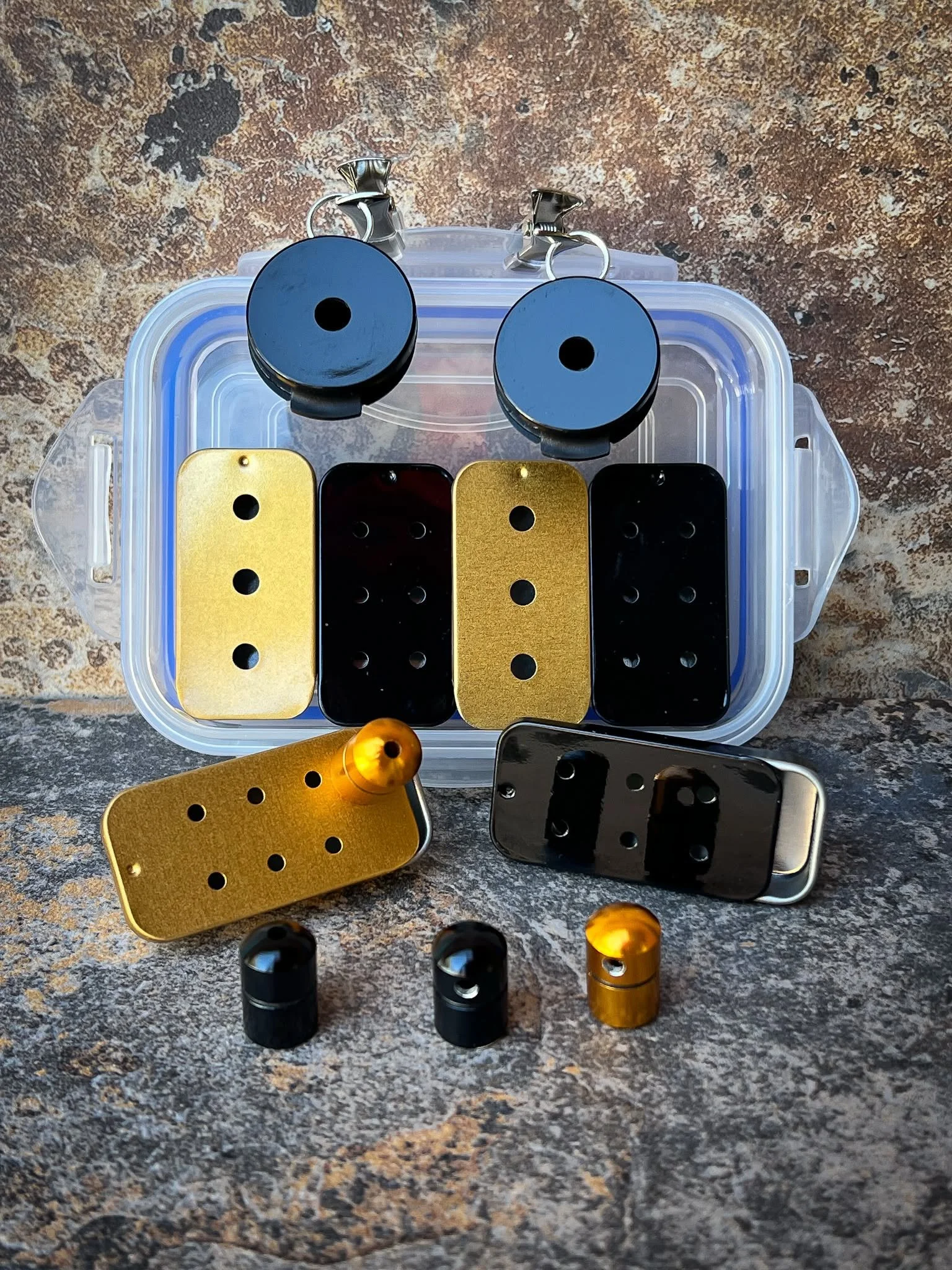 Black & Gold Mini Kit