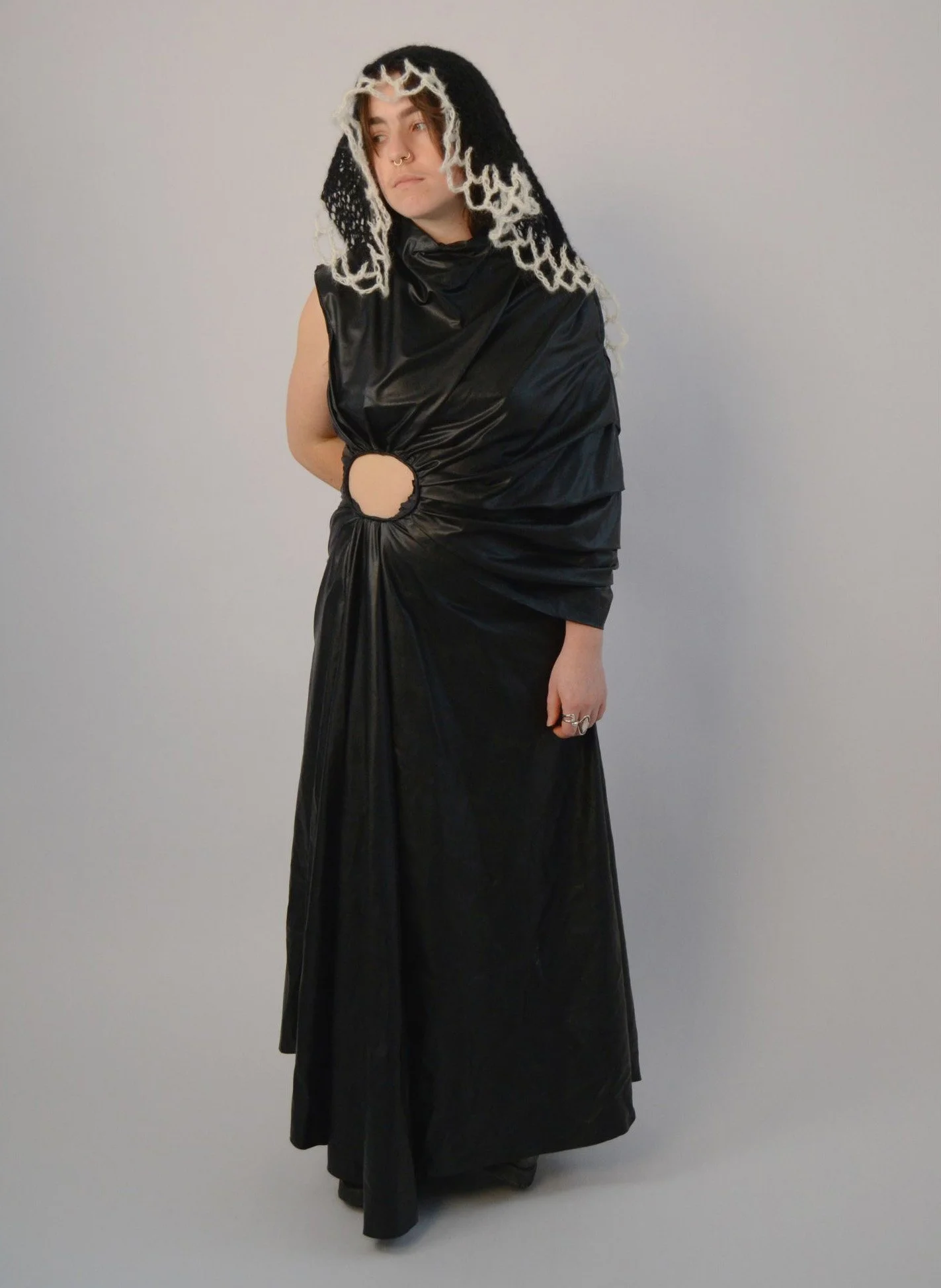 Hole in the World
Vegan leather, Mohair
2023