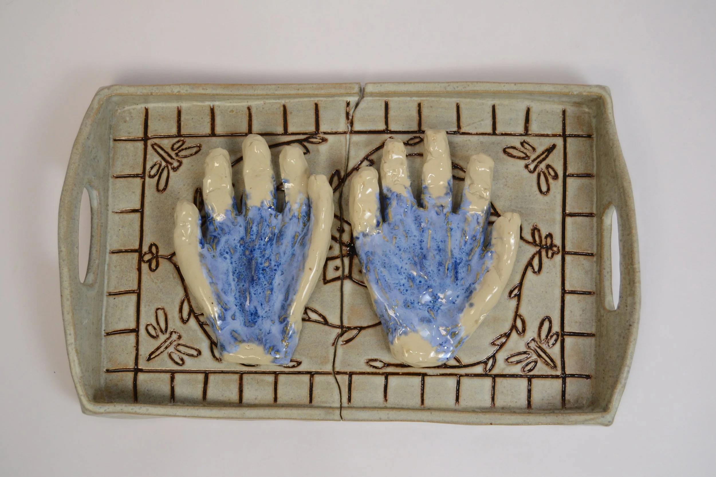 Giving Hands
Ceramic, 2025