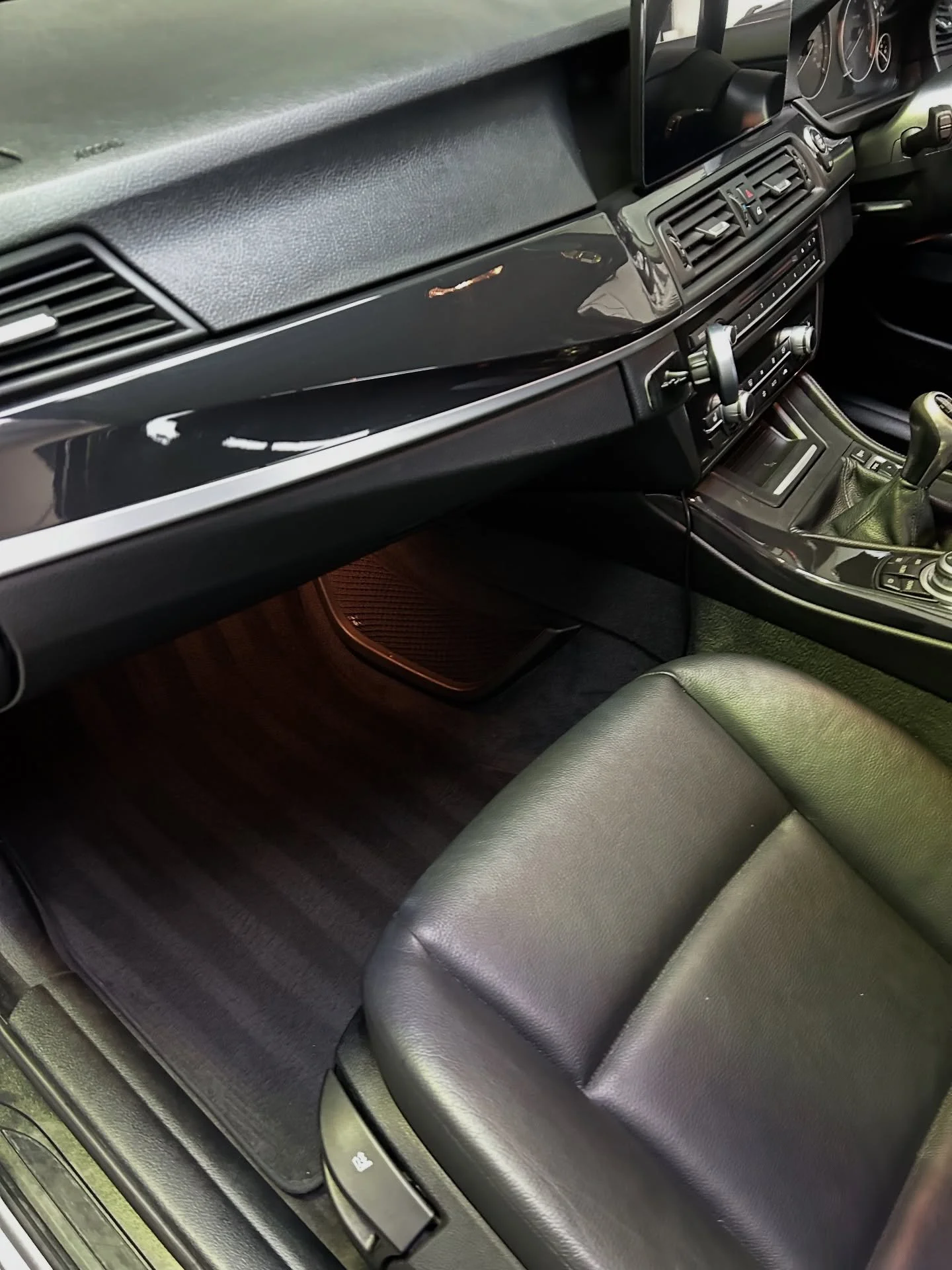 07592 196929 - Mobile Valeting Cheshire/Merseyside/Flintshire 

#cheshire #flintshire #ellesmereport #chester #liverpool #mobilevaleting #mobilevalet #valeting #interior