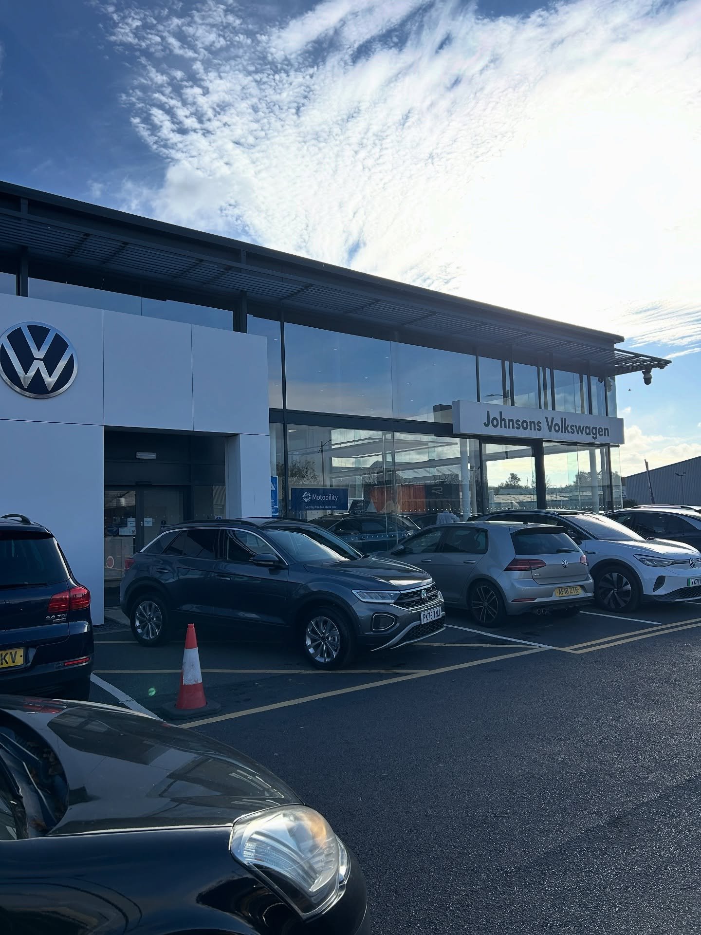 Trusted By Volkswagen @vwliverpool - Interior Deep Clean. 

The car came back from the rental with a cigarette smell, this is what we have done to bring it back to fresh: 

&bull; Deep Vacuum + Compressed air 
&bull; Steam Cleaning 
&bull; Shampoo &a