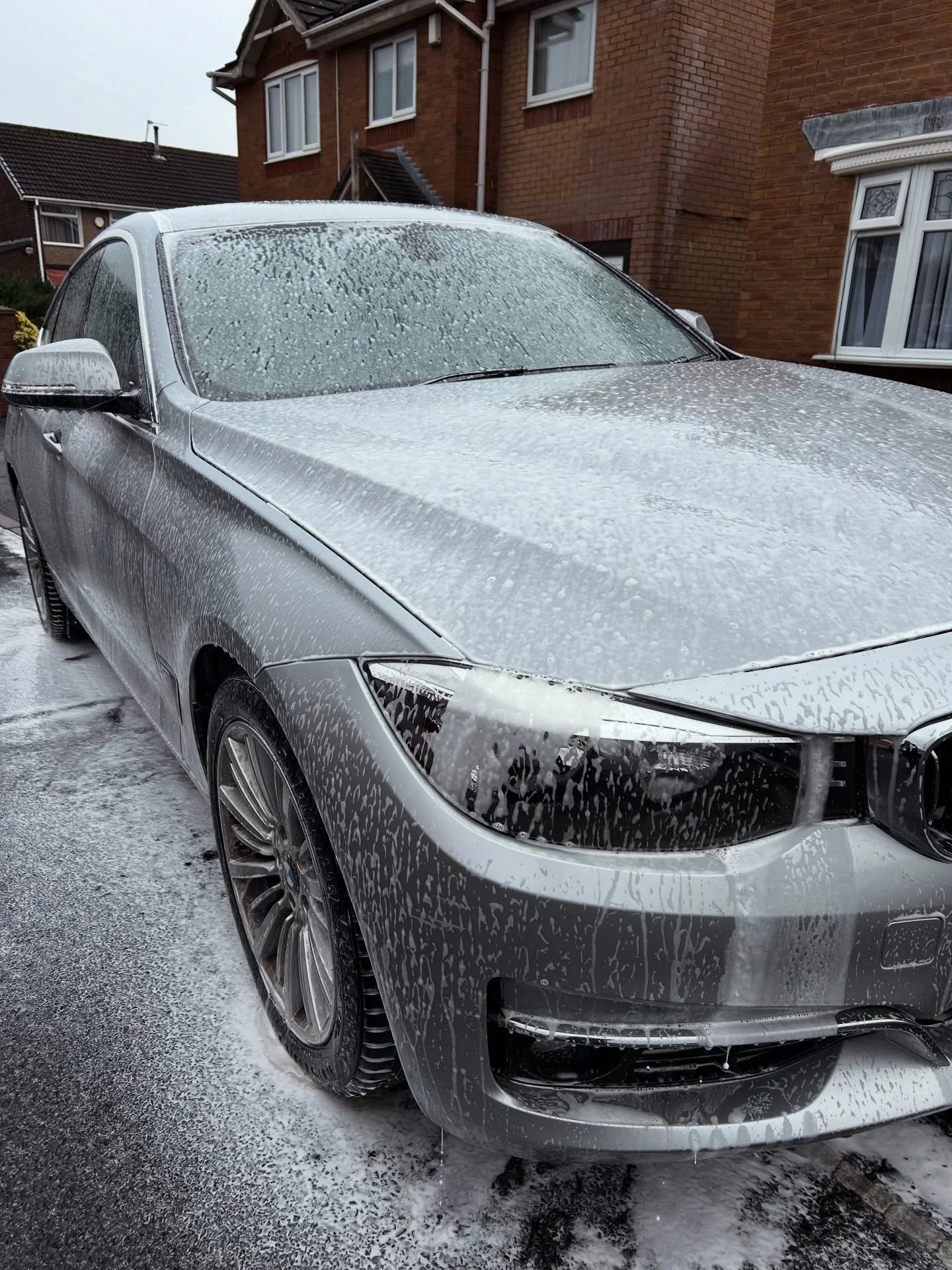 Get Rid Of Road Grime And Enhance Your Visibility With Water/Grime Repellent. 

Mini Valets - From &pound;40 
Mobilepitstop - mobile valeting - 07592196929

#mobilevaleting #mobilevaleting🧼 #valeting #valetinguk #minivalet