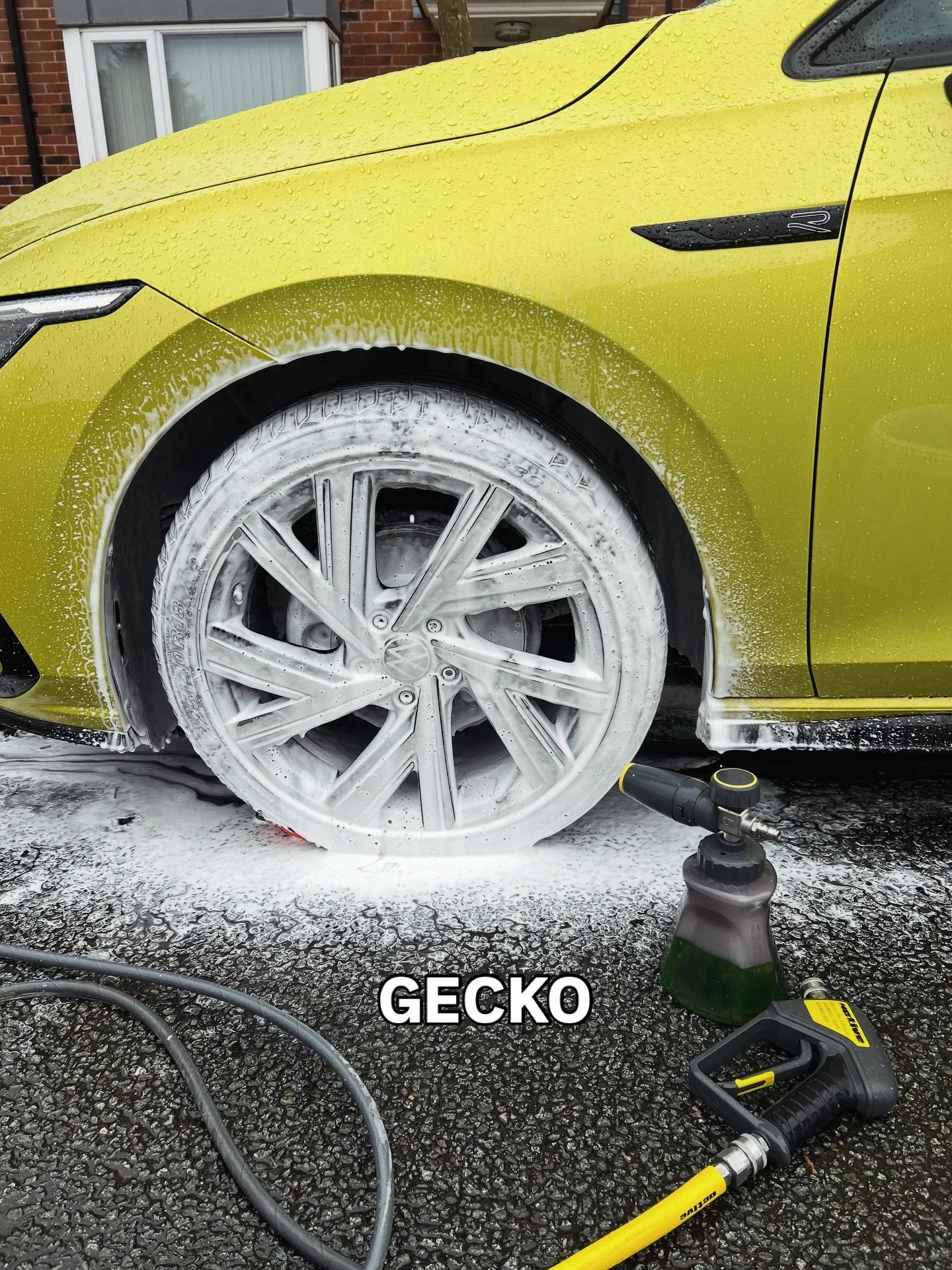 Sunday Quick Valet In Liverpool

📍| Cheshire, Ellesmere Port 
★ | Interior &amp; Exterior Clean 
★ | Deep Cleans 
★ | Protection Specialists

#valeting #valetinguk #liverpool #detailing #cheshire