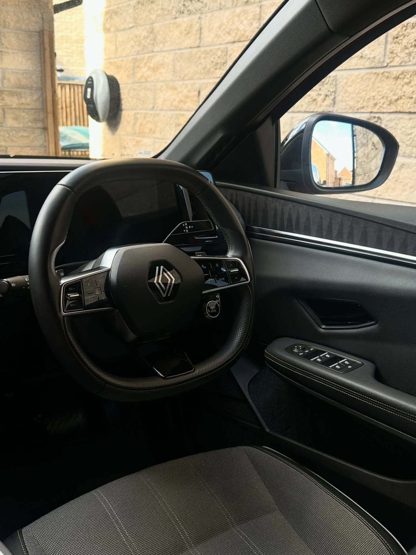 Professional Mobile Valeting Service done at your location. 

#fullvalet #detailing #mobilevaleting #carcleaning #car