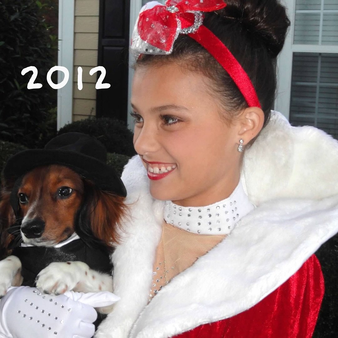 Happy Halloweenie from Dexter!! 🎃🍂🕯️🦇

Let&rsquo;s take a trip down memory lane at all of his FABULOUS outfits!! Comment below which is your favorite 🧡