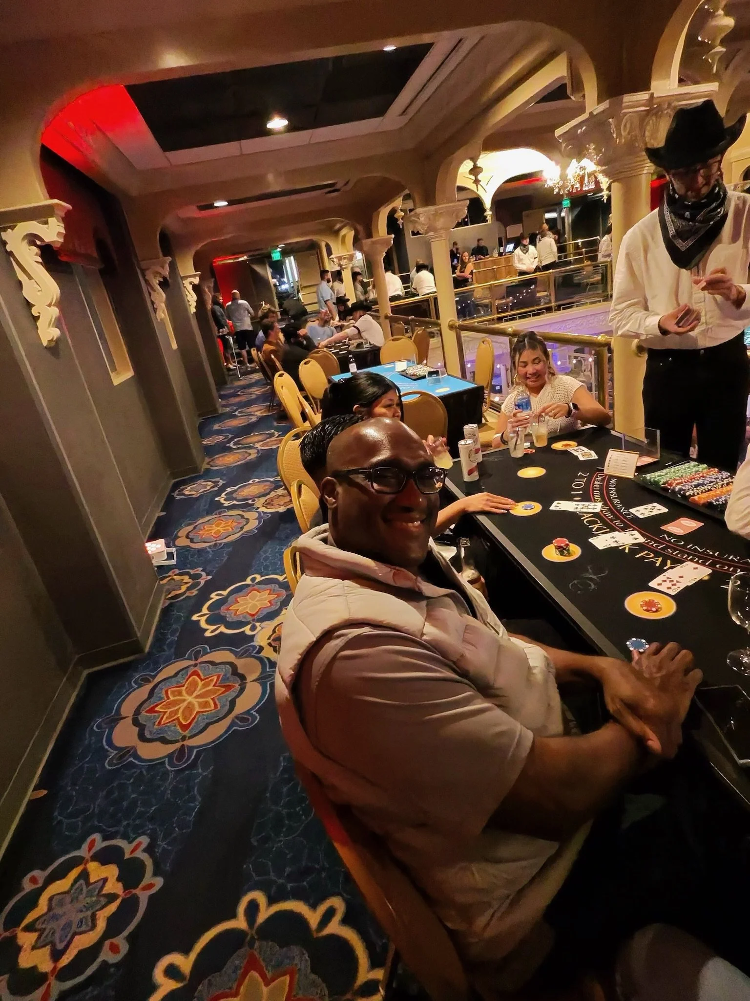 photo-5009_singular_display_fullPicture 2.jpeg