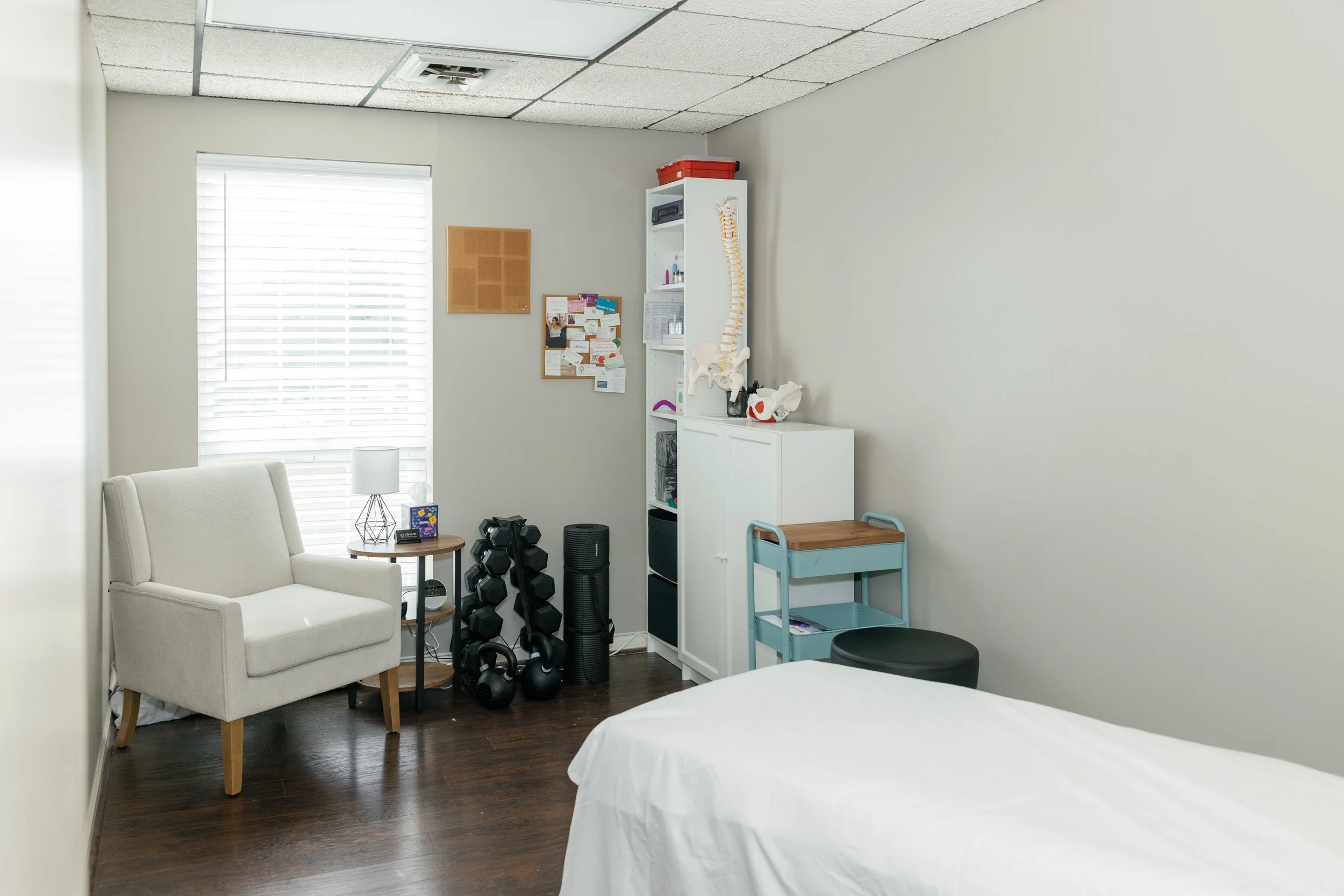 Is Pelvic Floor Physical Therapy Right for You? A Guide for Olathe Women