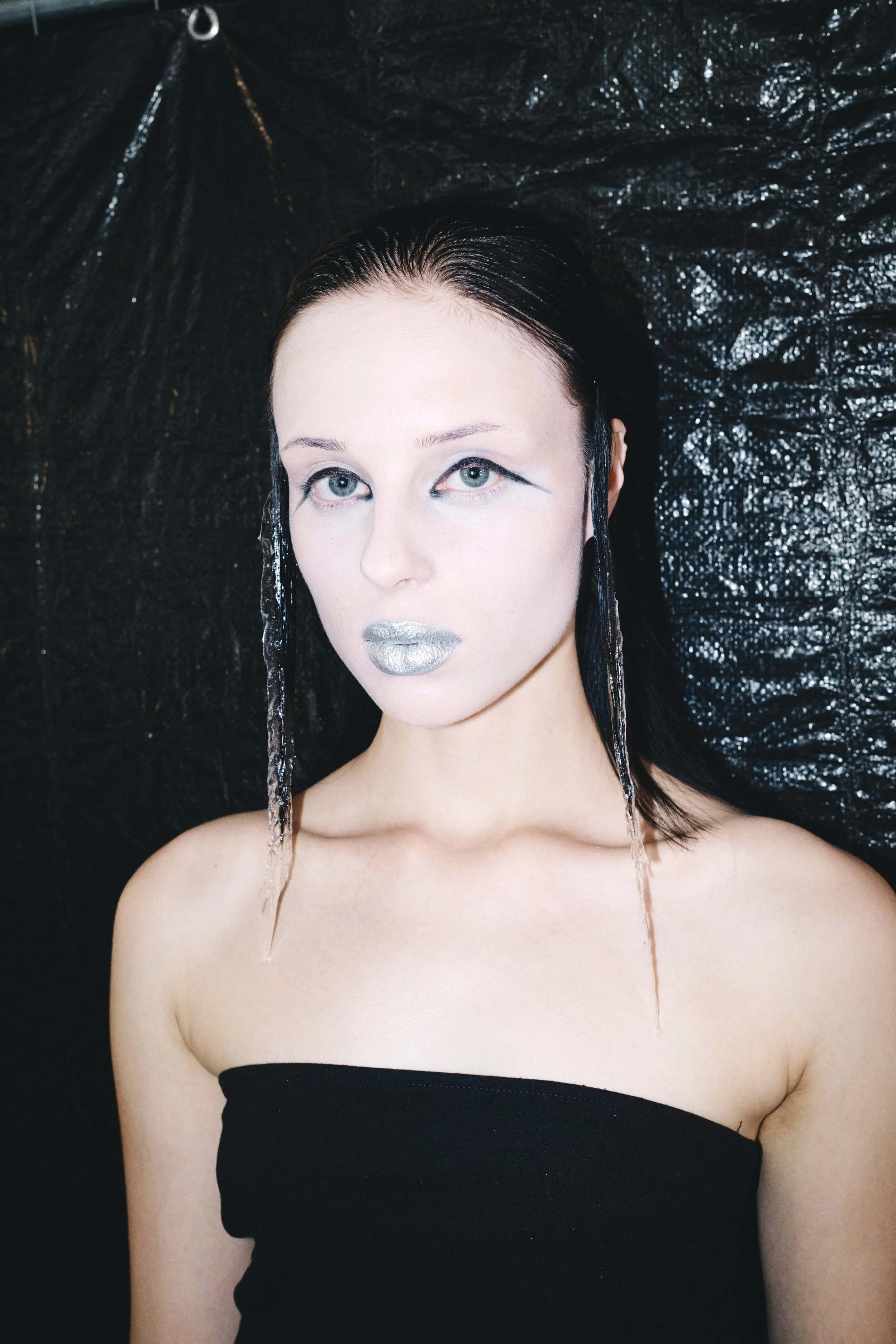 16_rebekka_ruetz_FS26_Beind-the-scenes_by_Milena_Zara.jpg