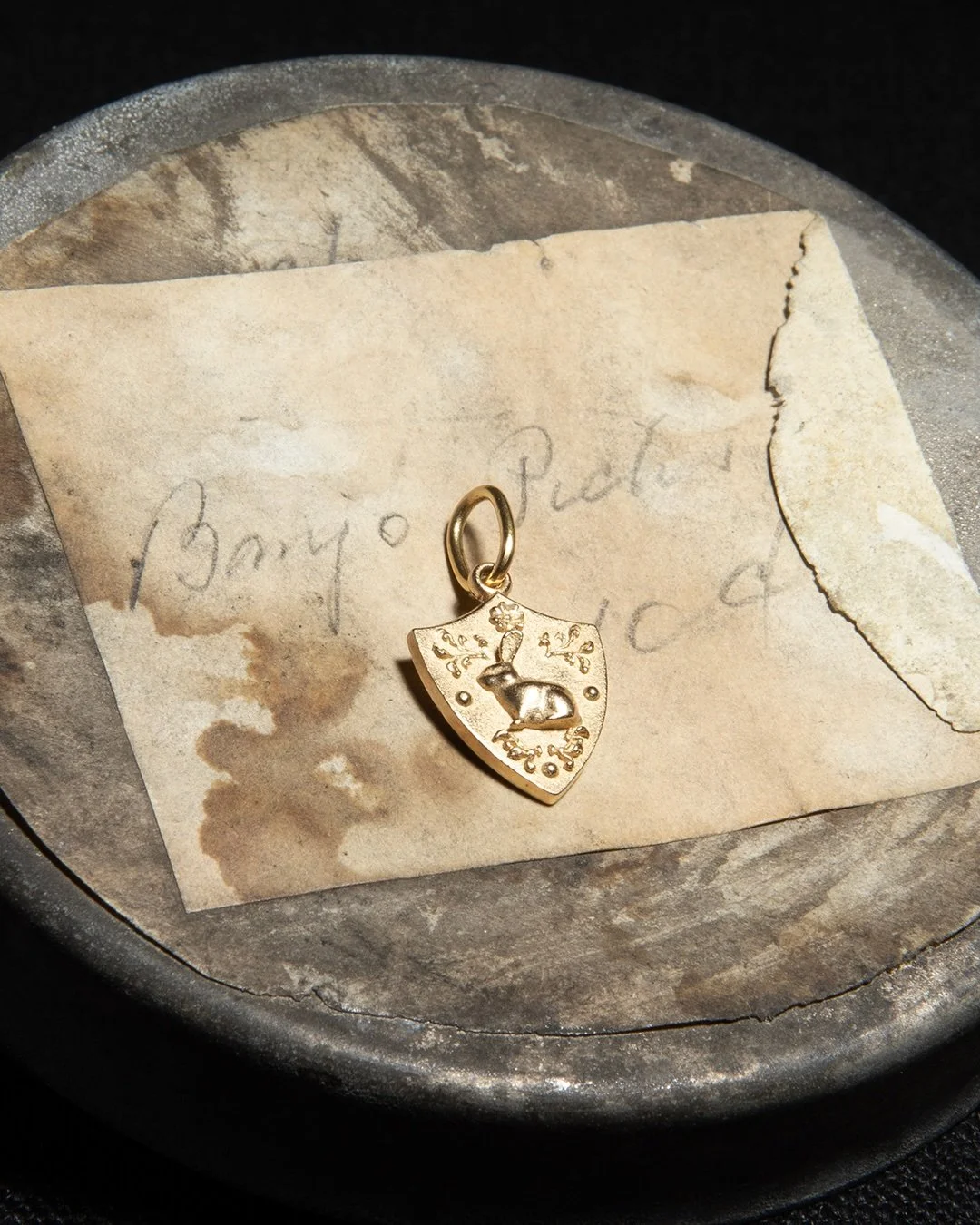 [ERICA MOLINARI] Bunny Charm