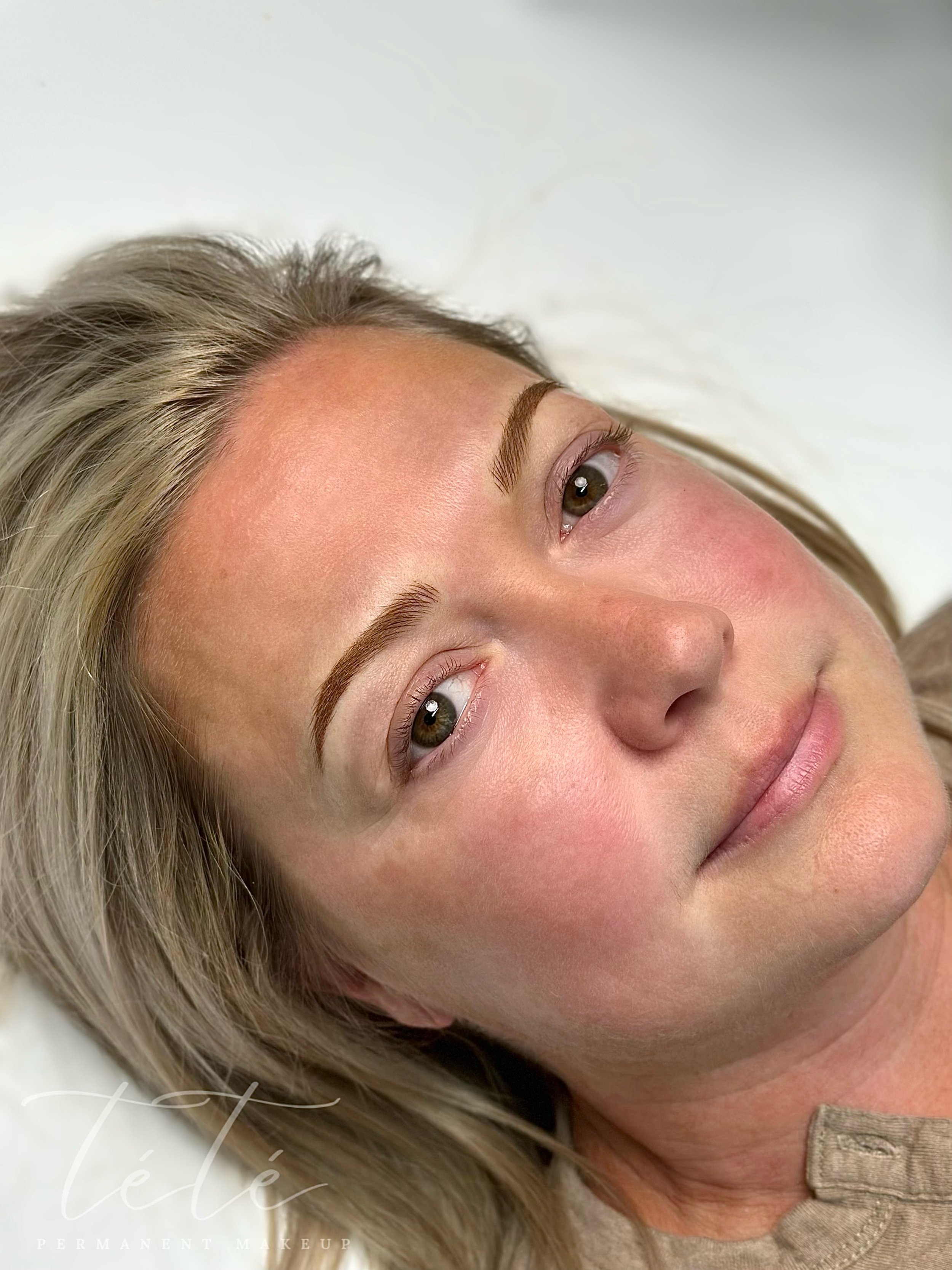 Blonde brows, natural look, just a little more fullness and shape 🤍 she had no idea PMU was even a thing until she noticed a friend&rsquo;s brows! Swipe to the last photo to see how she healed &mdash; at her touch up we just darkened them a little ?