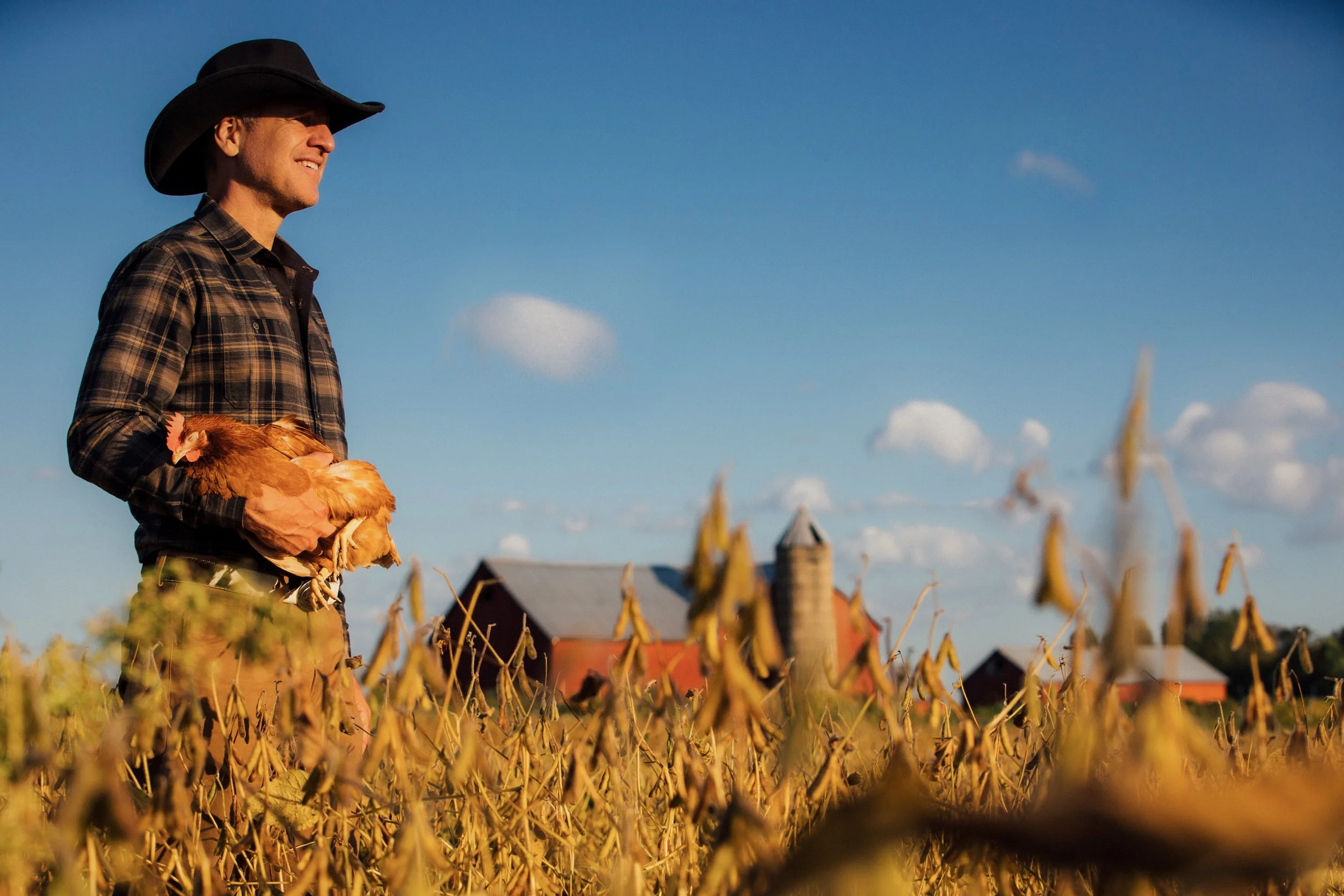 @thedjpierce_Farmer_s Hen-07.jpg