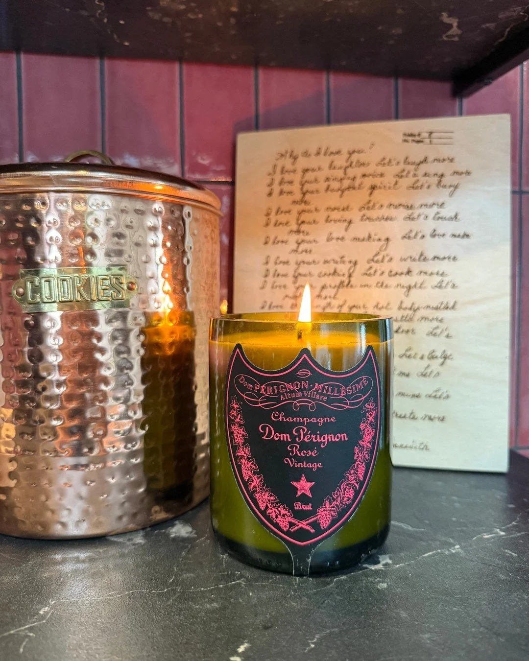 kitchen essentials: a cozy family recipe &amp; lit candle 🕯️✨

shop our entire collection at the link in bio!