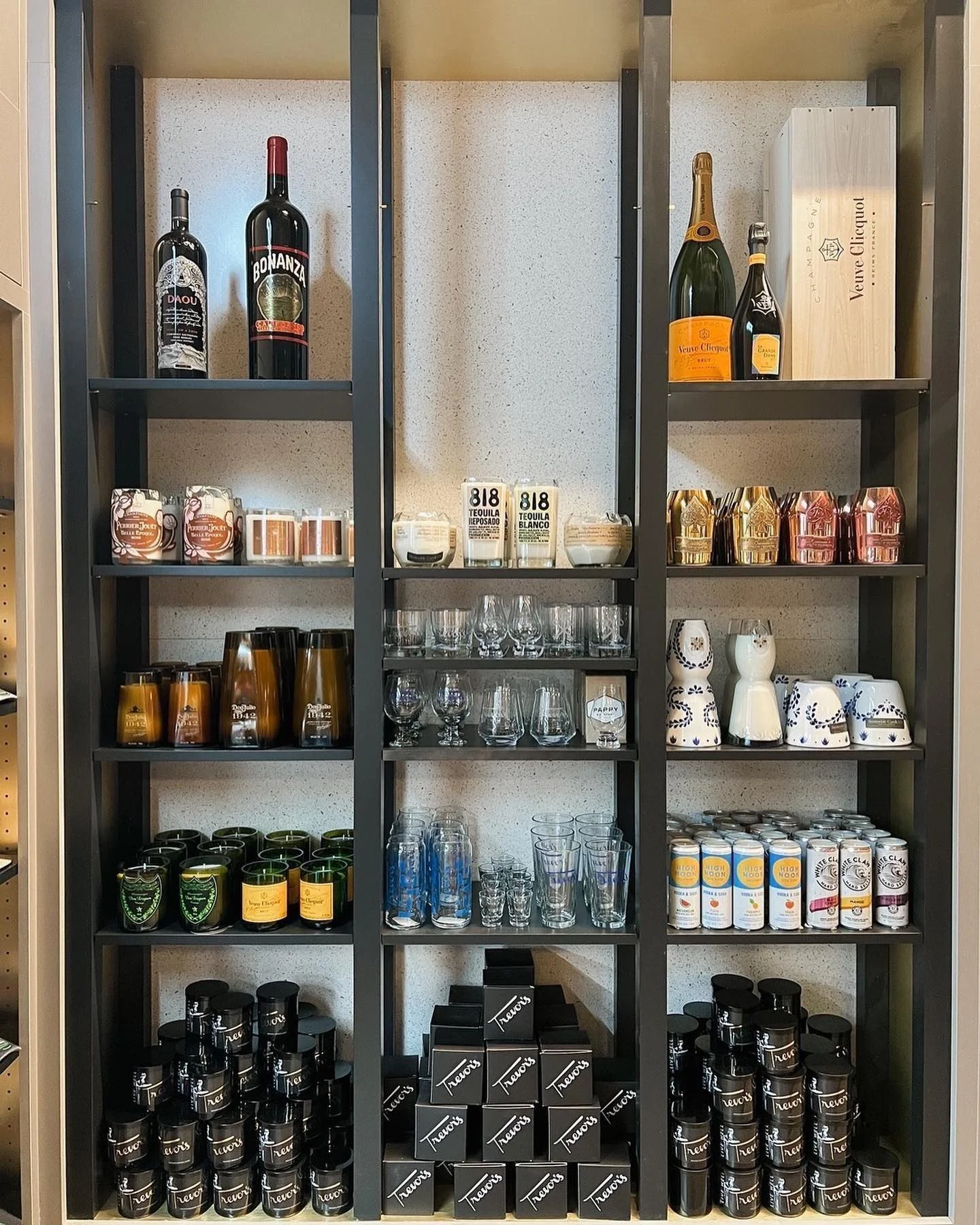 shelves on shelves of upcycled candles ✨🌿

shop some of our best sellers at all of the @trevorsliquor locations!