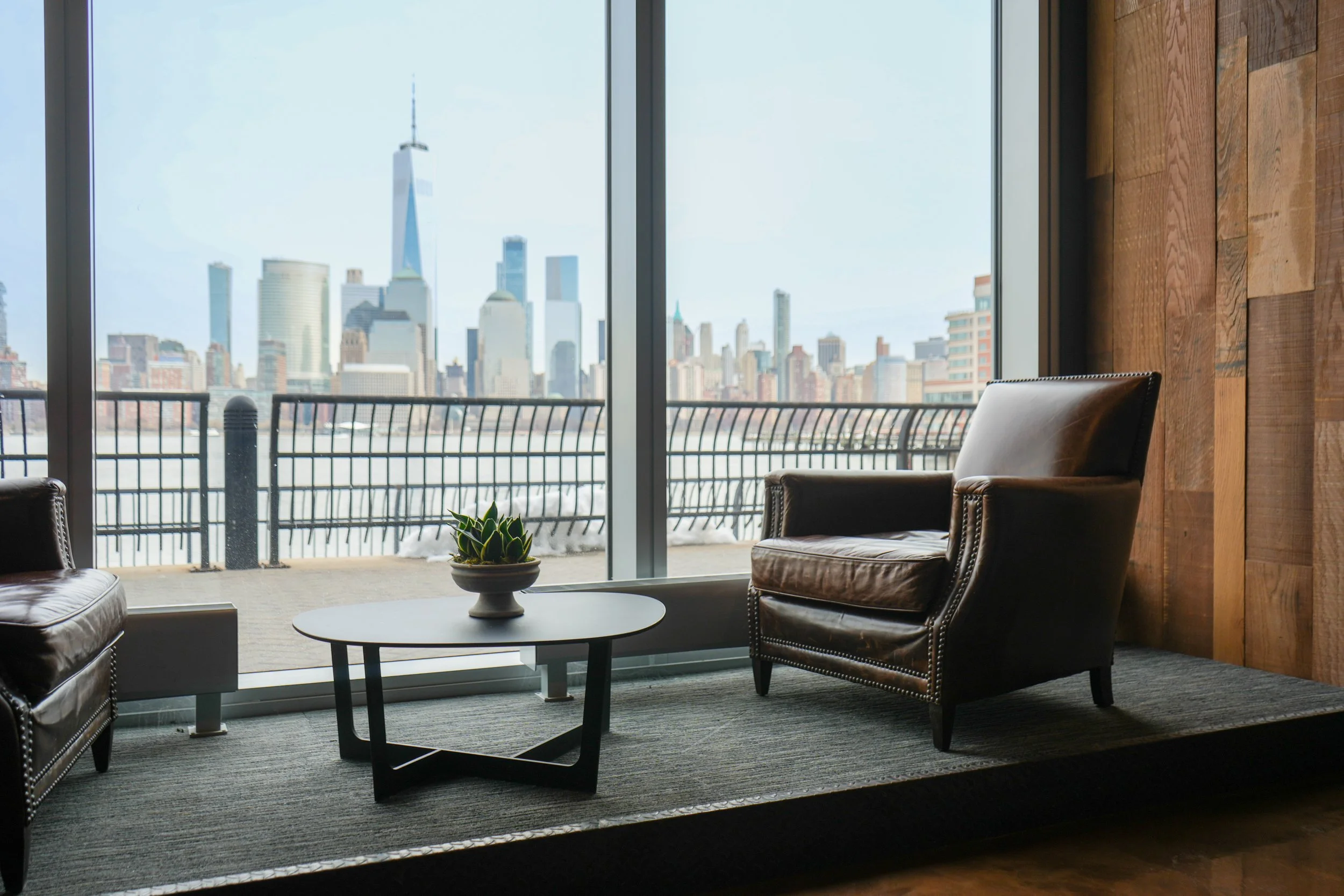 District Lounge