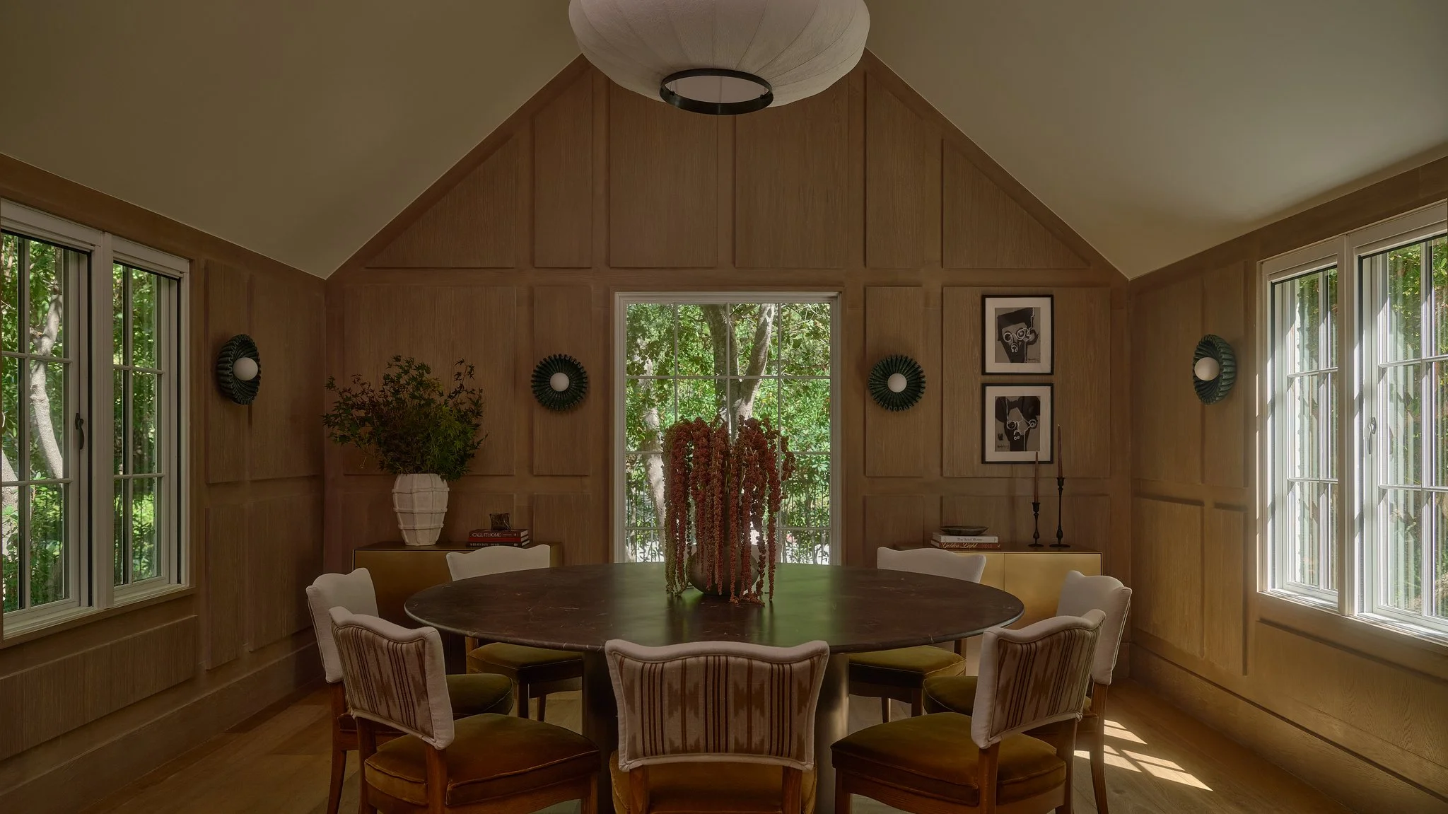 GGID; Los Angeles Luxury Interior Design