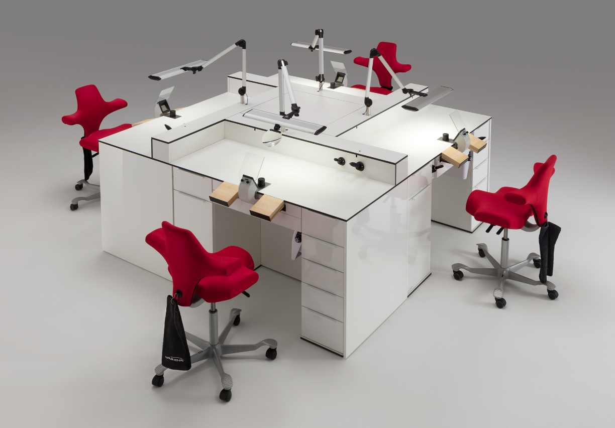 Boston technical station for dental offices and labs