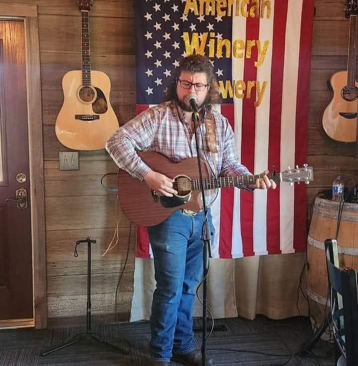 Live Entertainment - Brennan Sabo