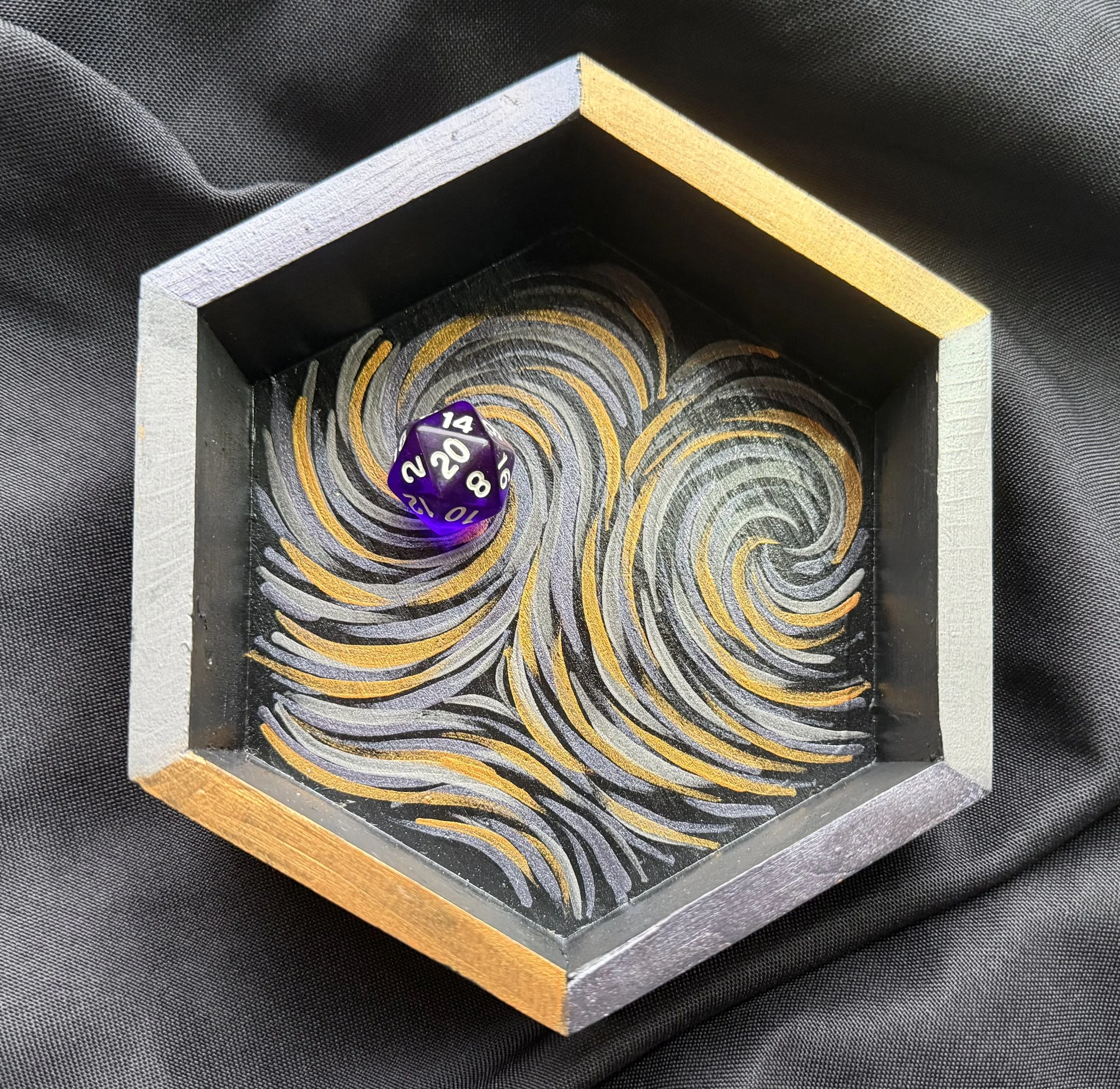 Justiciar's Swirls - Small Hexagon Dice Rolling Tray