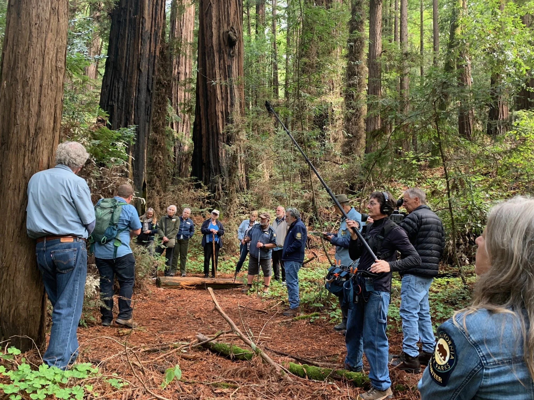 18-Ted Ver Valen recording every word of the docent tour at Henry Cowell Redwoods State Park-min.jpeg