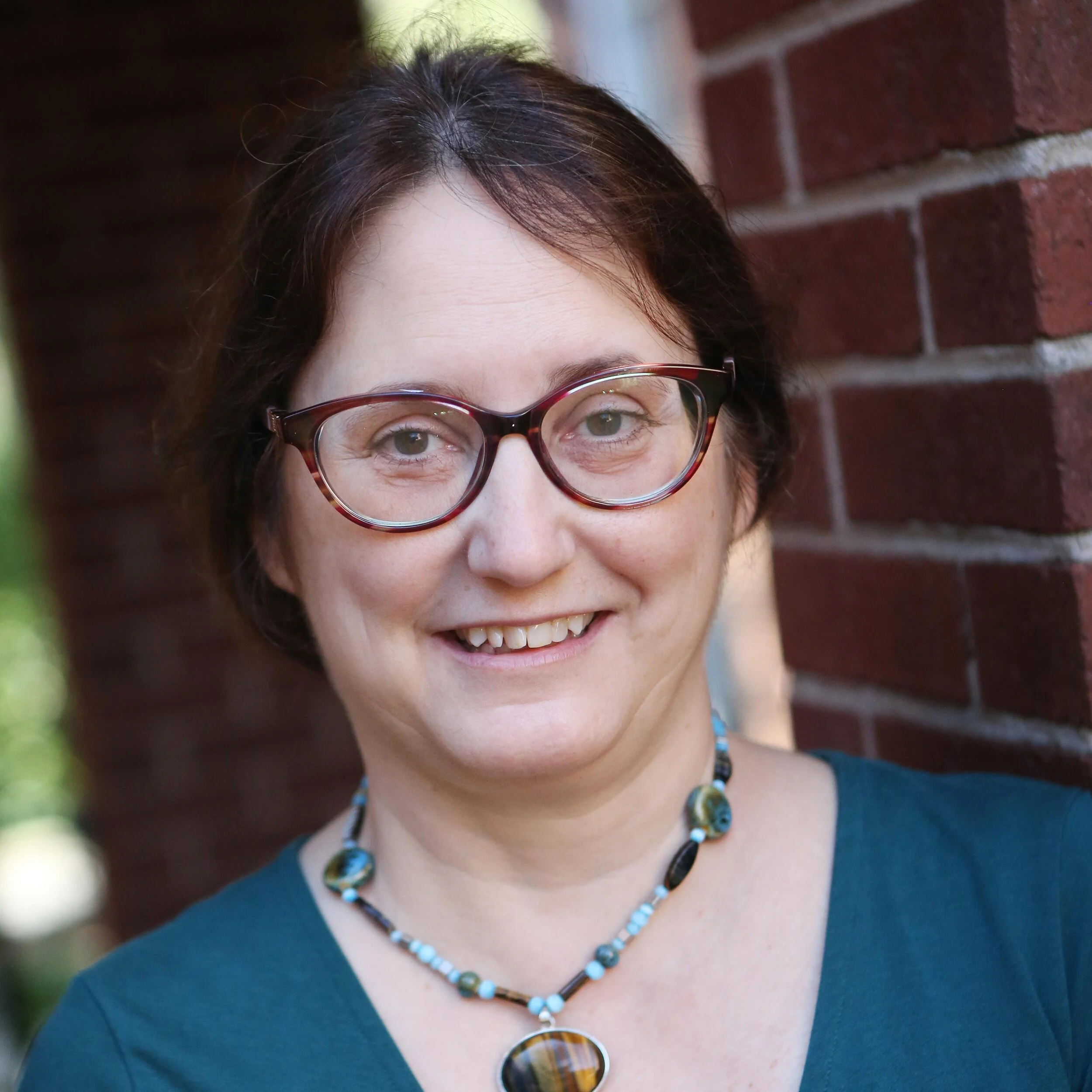 Lisa Roggow (Copy)