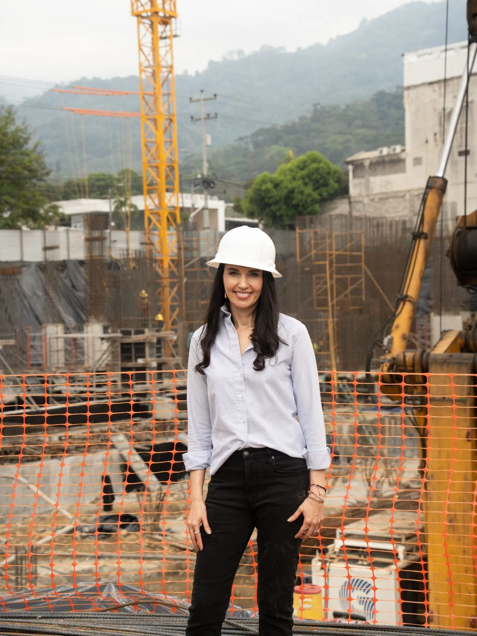 Construir no empieza en la obra. Empieza mucho antes: en los n&uacute;meros, en el dise&ntilde;o, en las decisiones dif&iacute;ciles y en la claridad de lo que queremos lograr.

La construcci&oacute;n solo hace visible lo que ya se trabaj&oacute; por