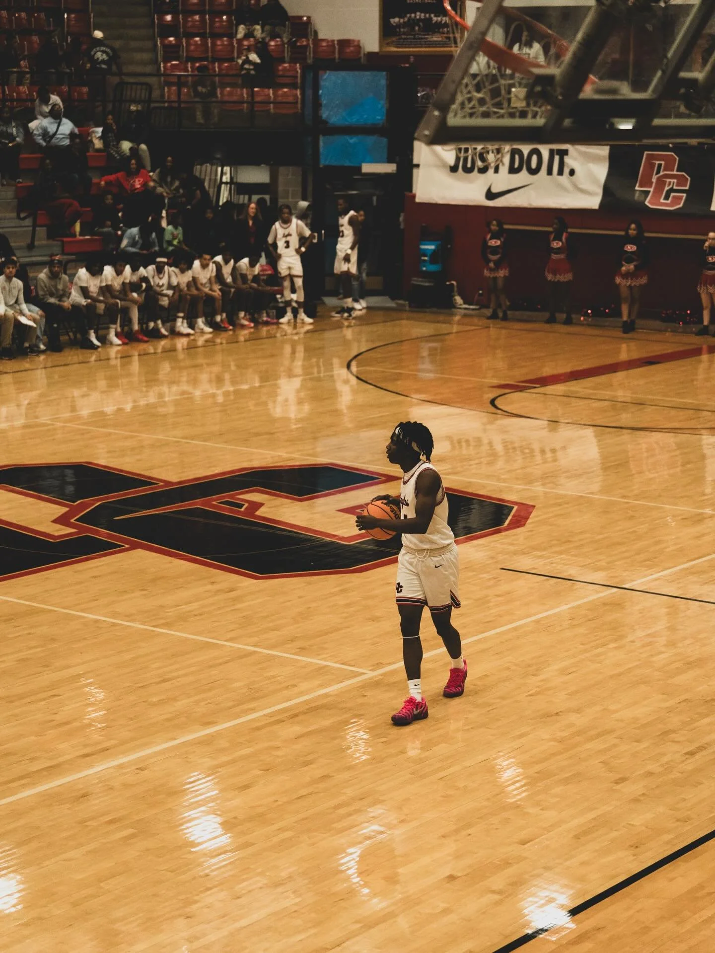 Del City Eagles 🦅  Vs Newcastle 🏀 | 12&bull;9&bull;25 🗓️ | Del City , Oklahoma 📍 | The Eagles went back and forth throughout the the 1st half of the ball game , than towards the end of 3rd Quarter and the entire 4th Quarter they ramped it up defe