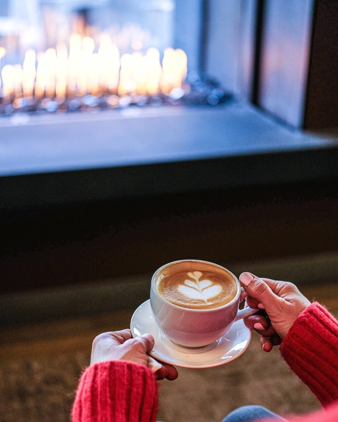 ☕ Now open inside Rayland Hotel! ☕

Caesura (pronounced suh-ZHUR-uh) means &ldquo;to take a pause&rdquo; &mdash; a natural break in rhythm. That&rsquo;s the experience we&rsquo;ve created on the main floor, just off the lobby.

We&rsquo;re serving pa