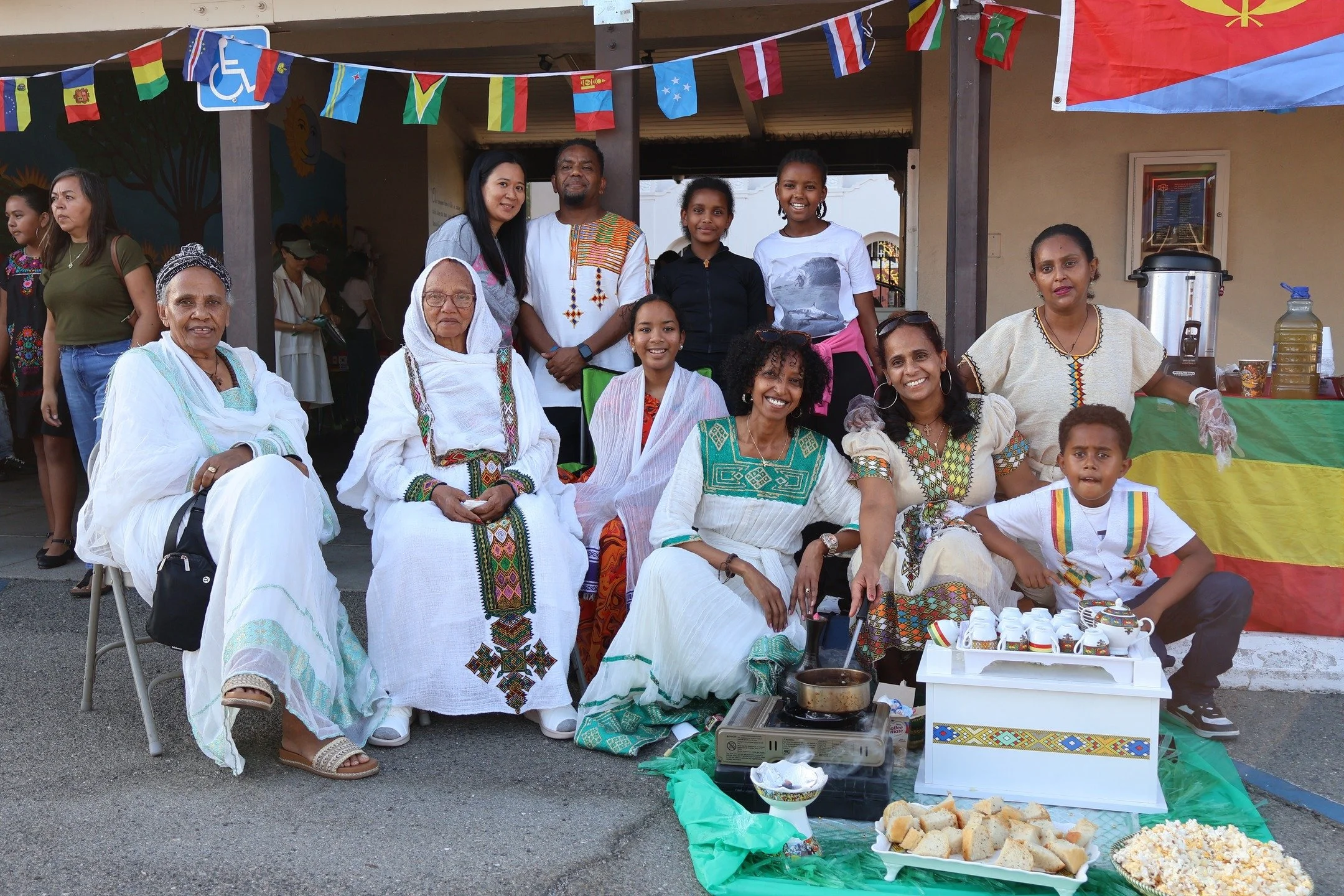 Our Multicultural Dinner proved yet again to be the perfect blend of community, culture, and delicious food! 

Guests got the chance to travel the world through the cuisine of Saint Clare's very own families. 

On top of the amazing dishes being serv