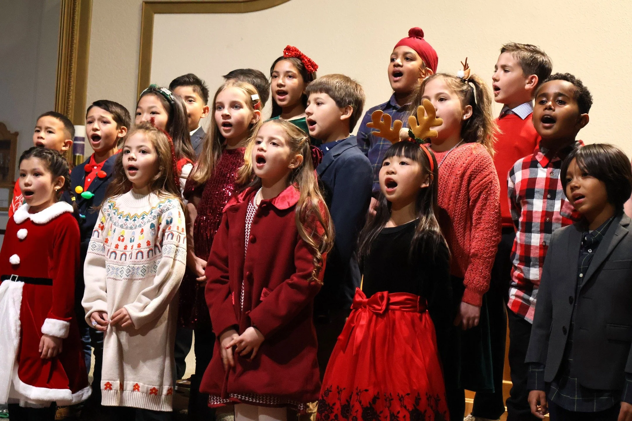 Our Advent Program is one of the Saint Clare School community's most beloved traditions-and as usual, our students delivered! 

From reverent songs like "Mary, Did You Know?" and "Oh, Holy Night" to fun classics like "Frosty 