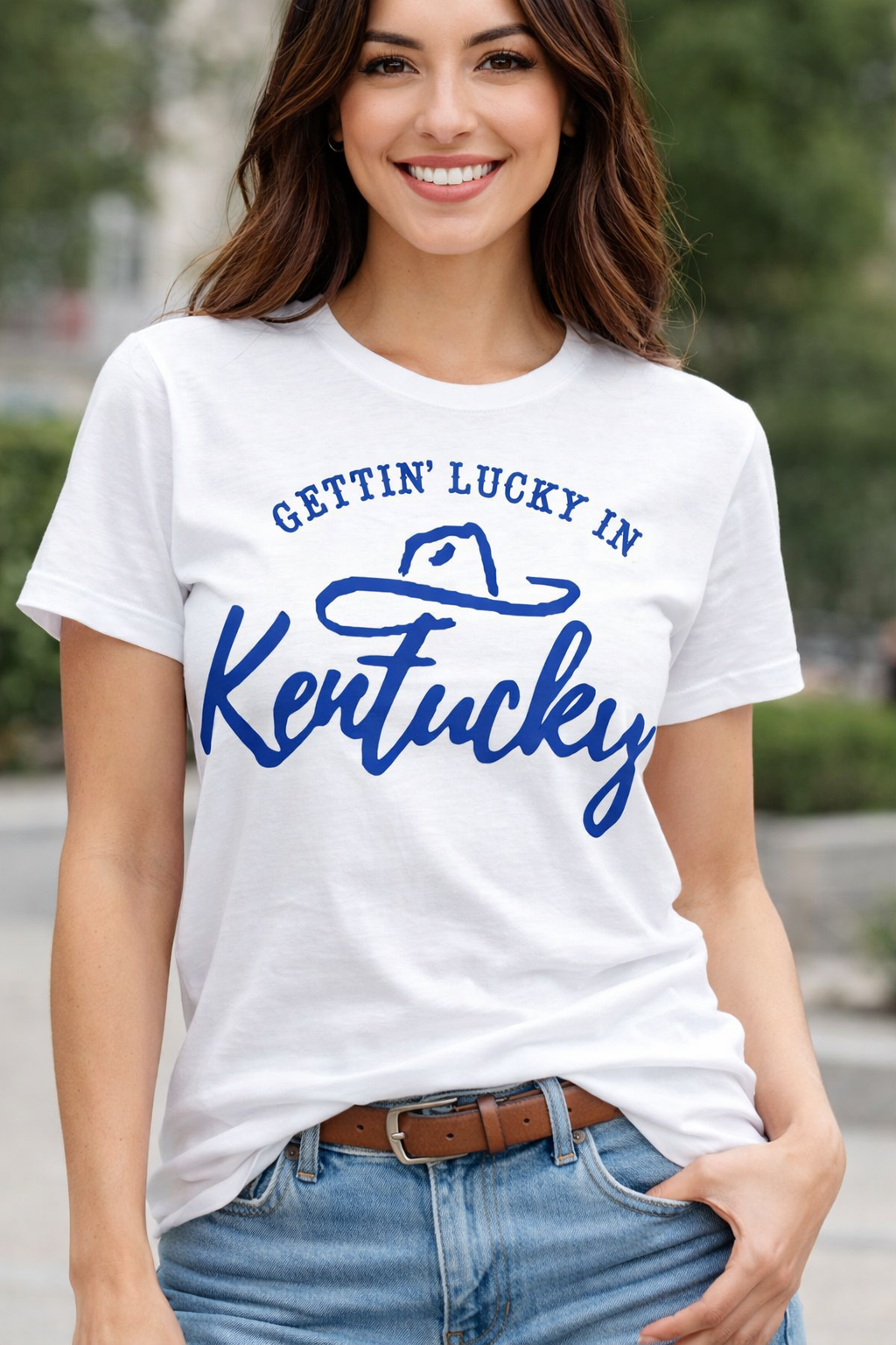 Gettin Lucky in Kentucky white t-shirt.png