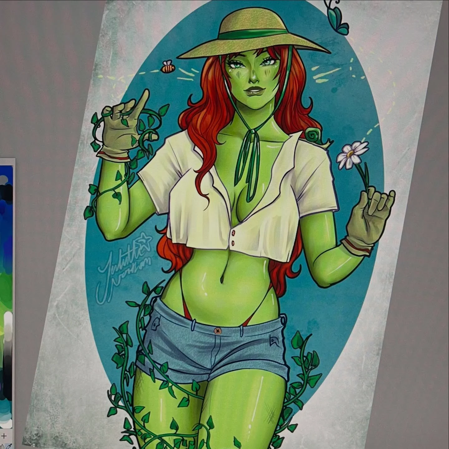 Here is my drawing for day 9 of #pinuptober #pinuptober2025 by @deuza_art ! Today&rsquo;s prompt was &ldquo;Gardener&rdquo; So i just had to draw my girl Poison Ivy!