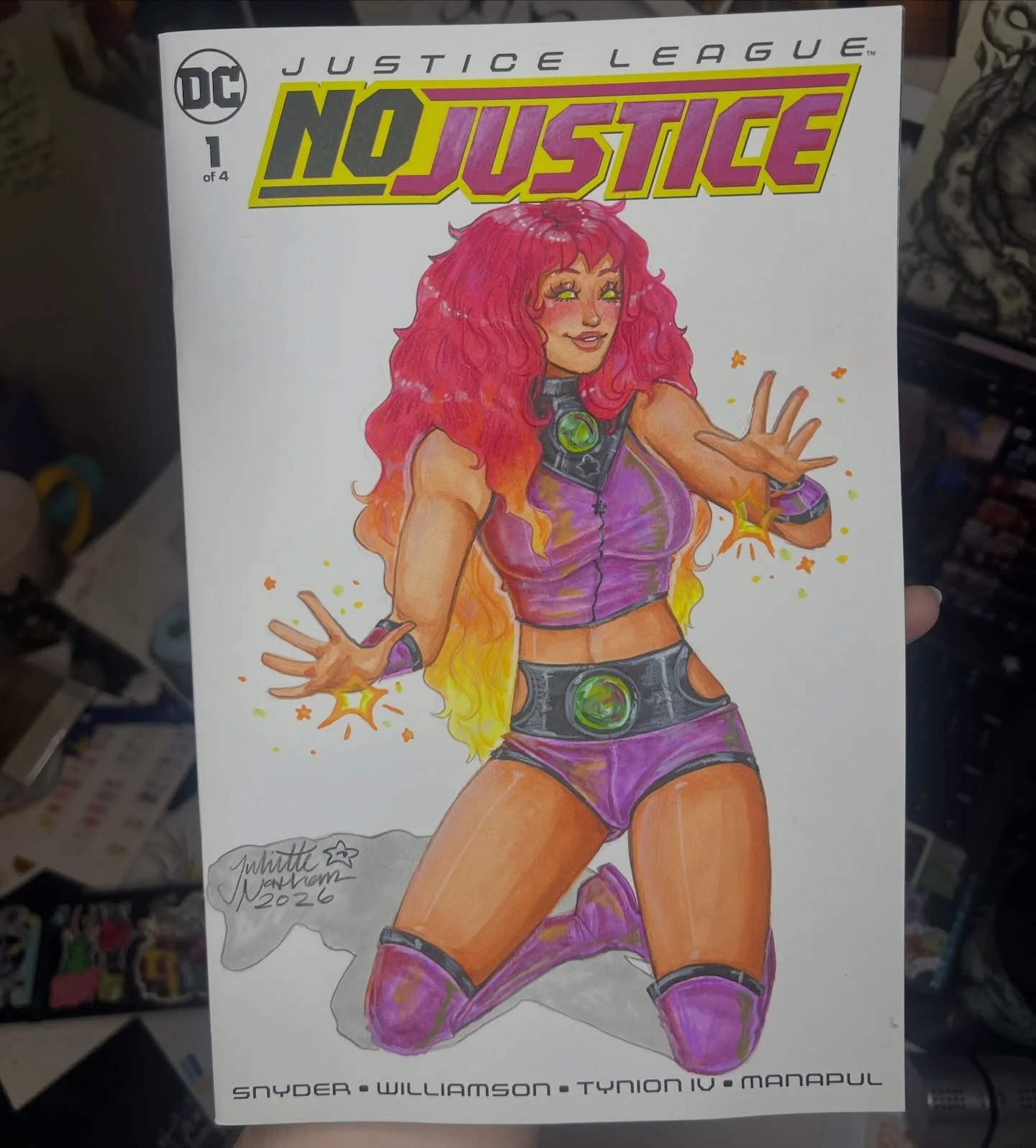 Here&rsquo;s a fun cover I drew! Starfire!! 
.
.
.
.
.
#starfire #drawing #sketchcover #justiceleage #art