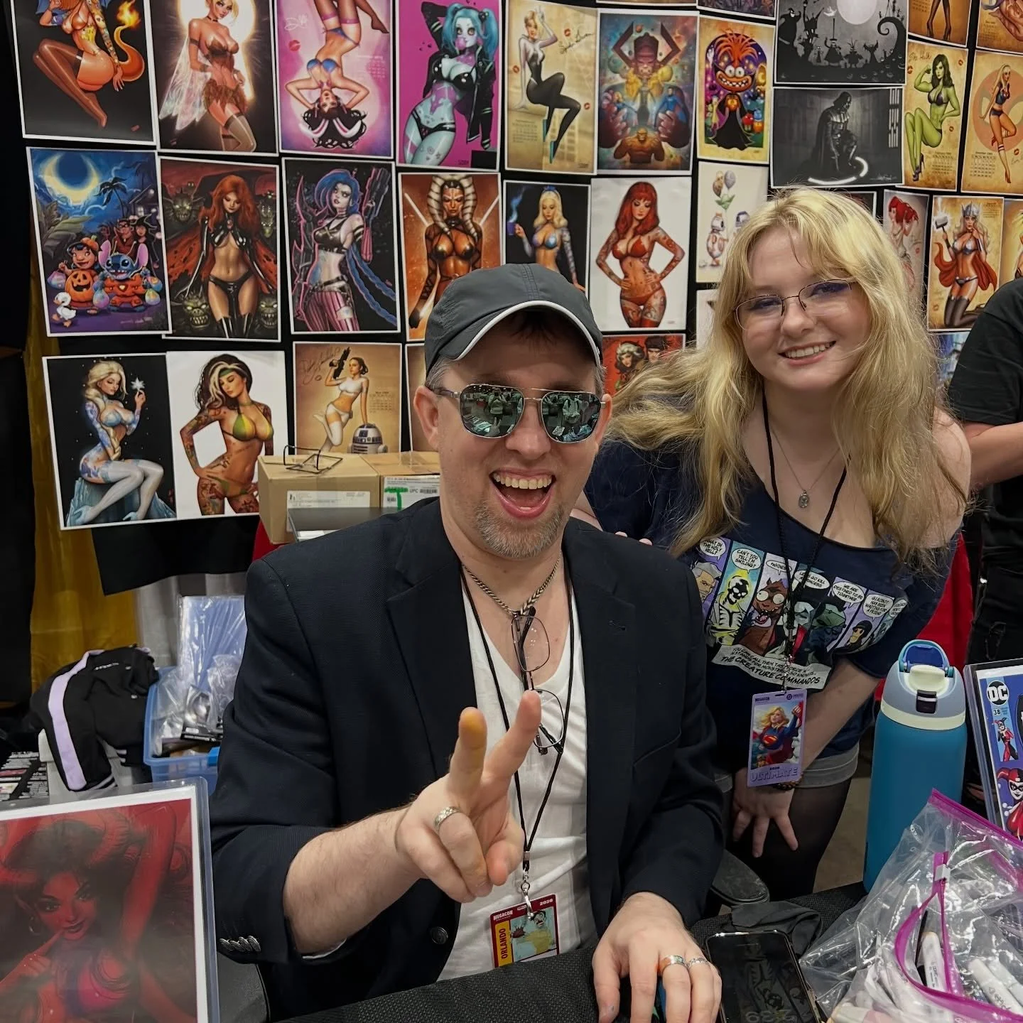 Pretty late post BUT I wanted to talk about how much fun I had at  MEGACON!!! I got to see so many amazing friends and artists that I admire!! I&rsquo;m so lucky and happy to get to be around such wonderful people!!😊💕