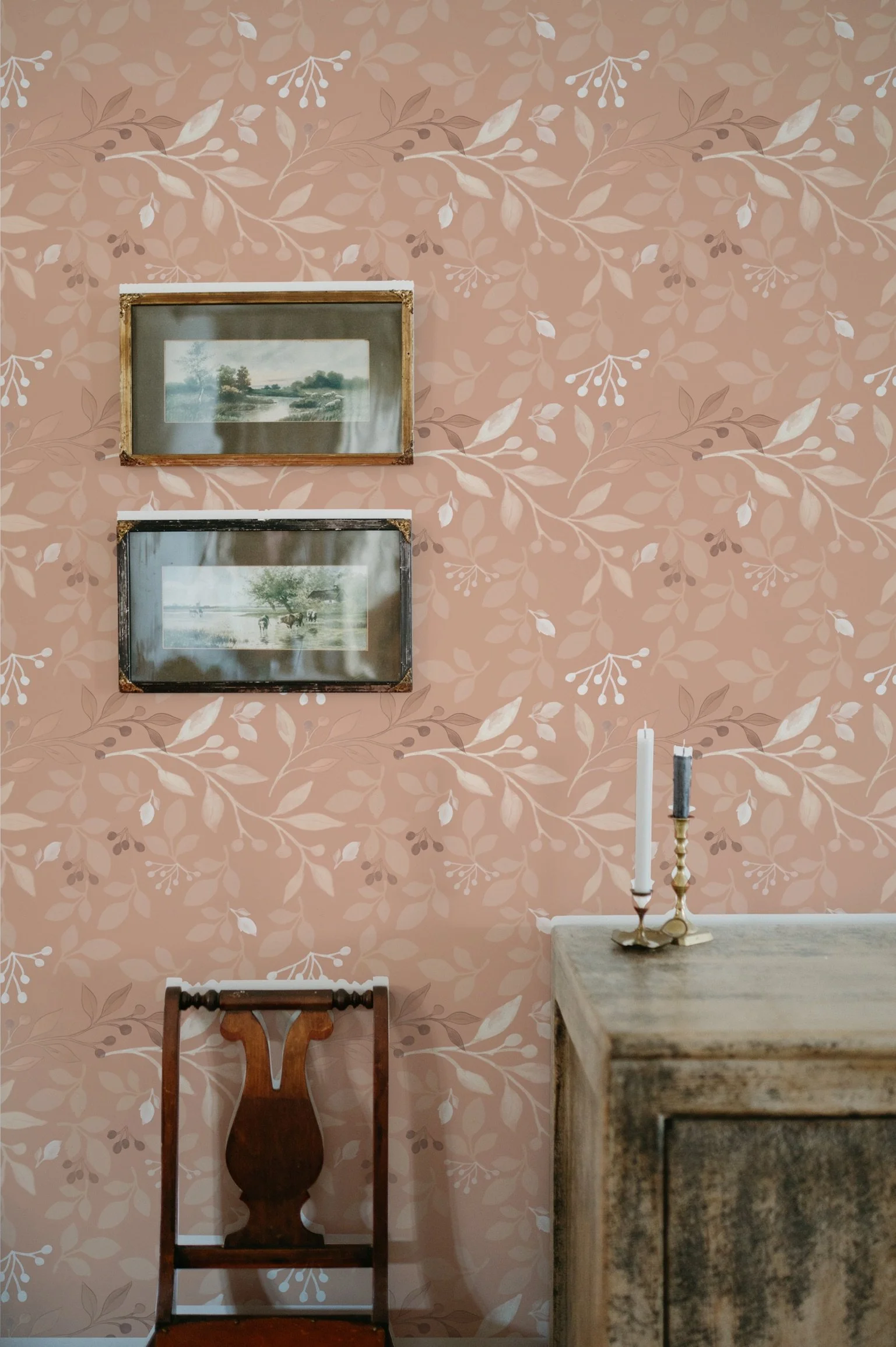 Wallpaper_Octobervine_Pink_Lt.jpeg