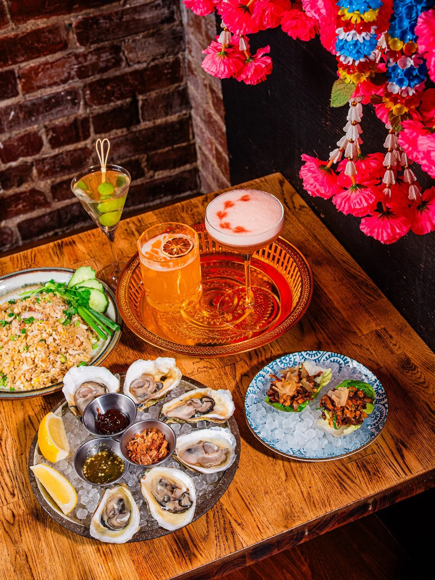 When the whole table hits just right. Food, drinks, and the kind of night you only get at Mahaniyom 🥂  Book your seat via link in bio 🧡

📸:&nbsp;@cmcintoshphoto

#MahaniyomBoston&nbsp;#BostonEats&nbsp;#ThaiRestaurant&nbsp;#BostonFoodies&nbsp;#Broo