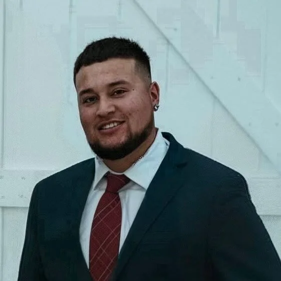 Scon Details Luxe LLC: Elevating vehicle care with professional restoration and luxury-level results.