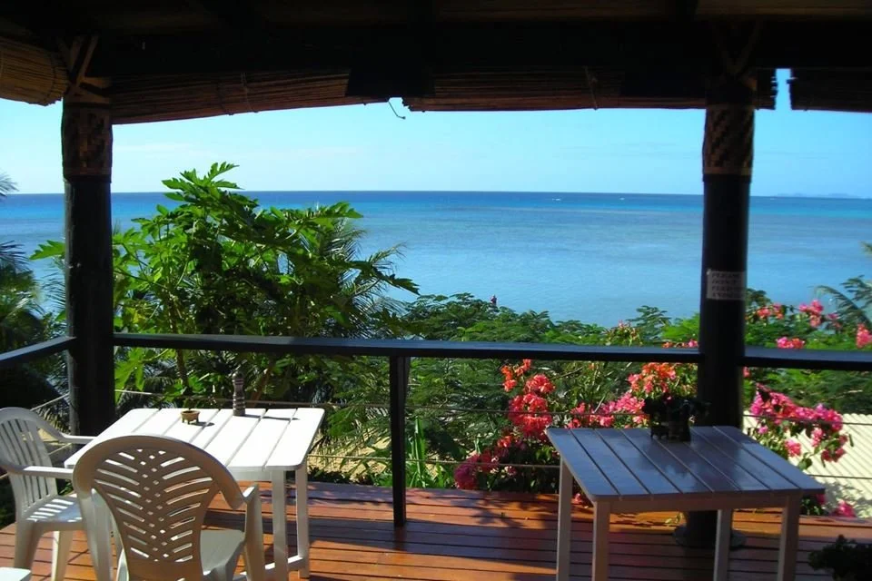 Beachfront-Dining-at-Coconut-Grove-Fiji.jpg