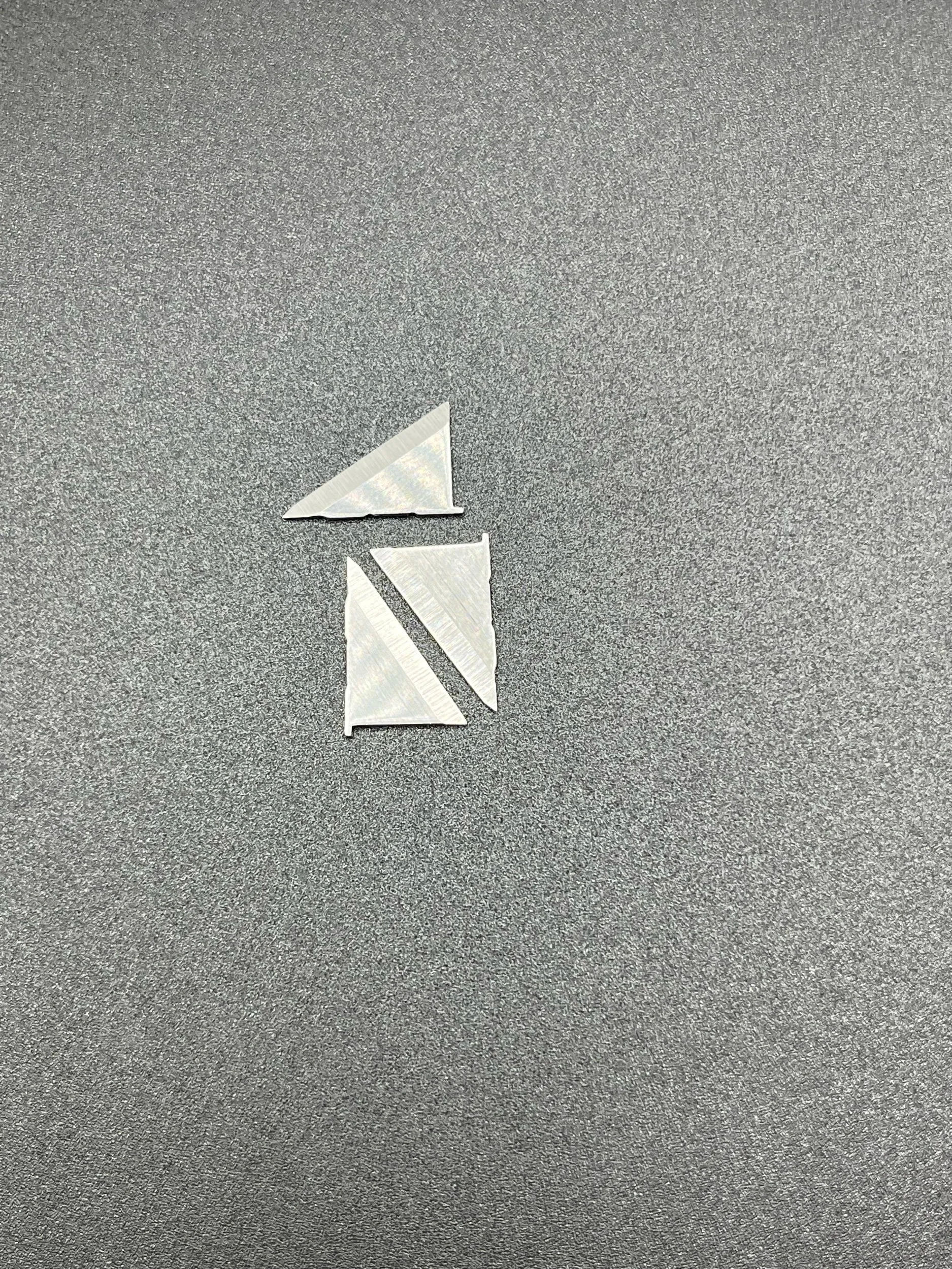 Flat-nosed for more retention strength