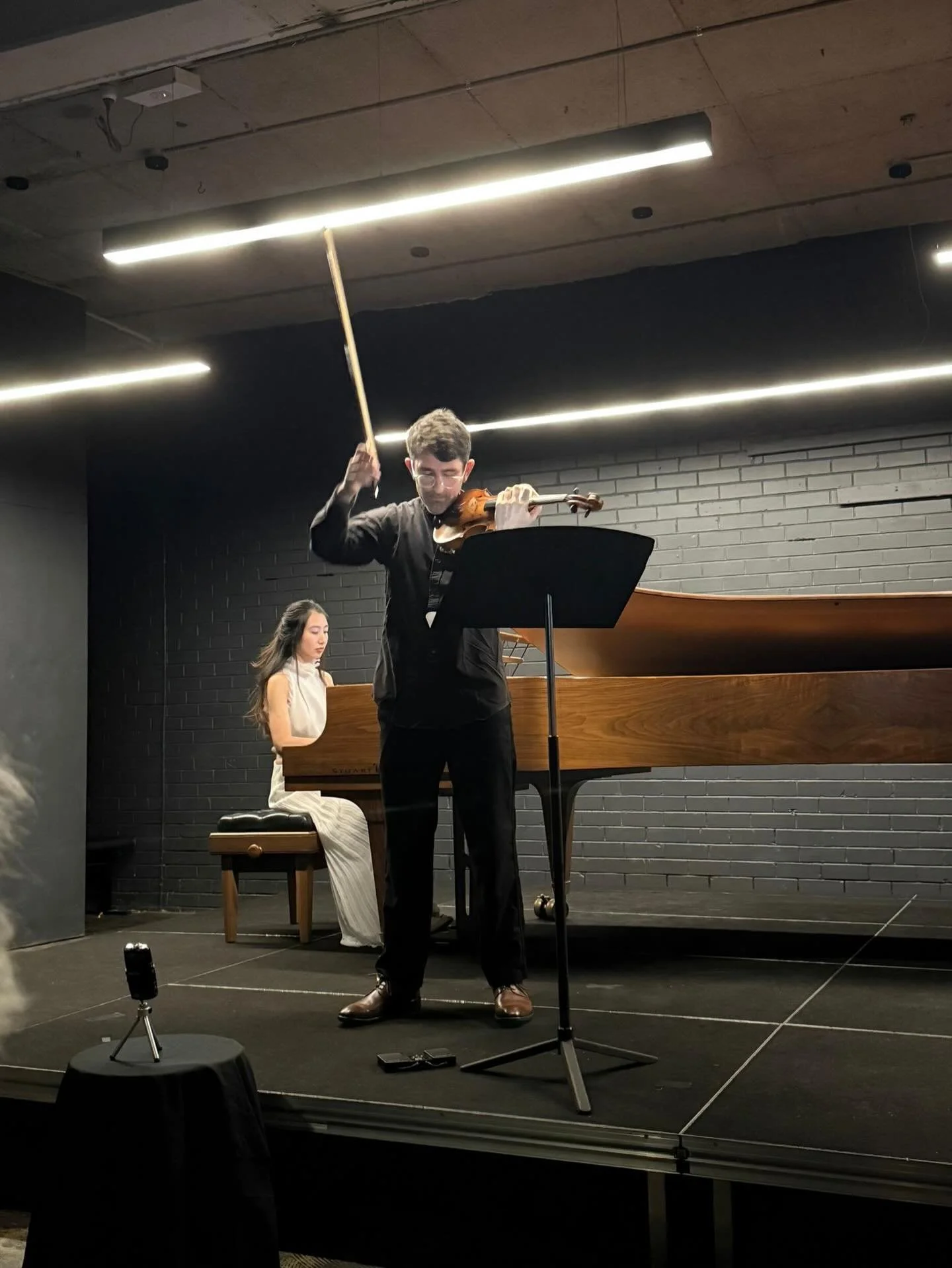 @patrickjmgalvin and I had the best time performing at @temporubato. Thank you Melbourne for being such a great crowd! Looking forward to the next time! 🎹🎻
.
.
.
.
.
#live #concert #classicalmusic #australia #tour