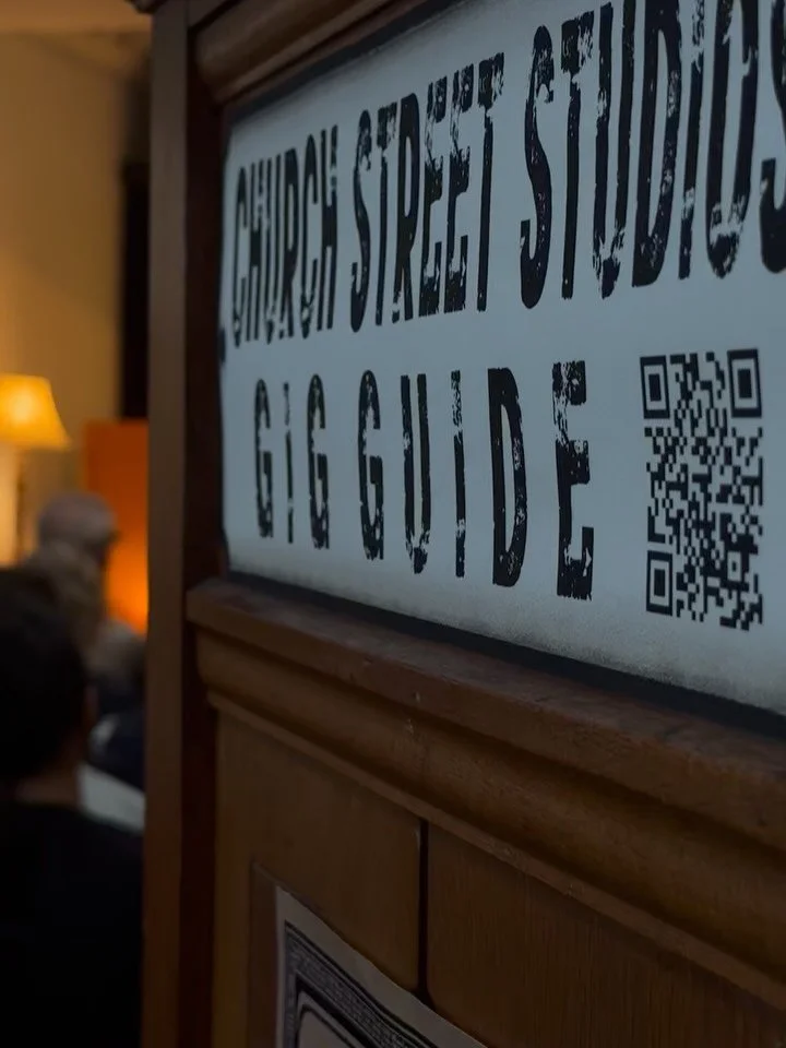 What a blast to play at the beautiful @churchststudios! @patrickjmgalvin and I absolutely adore this piece (Metamorphosis) by @emmagreenhillmusic 🎻🎹
.
.
.
.
.
#livemusic #concert #violin #piano #newmusic