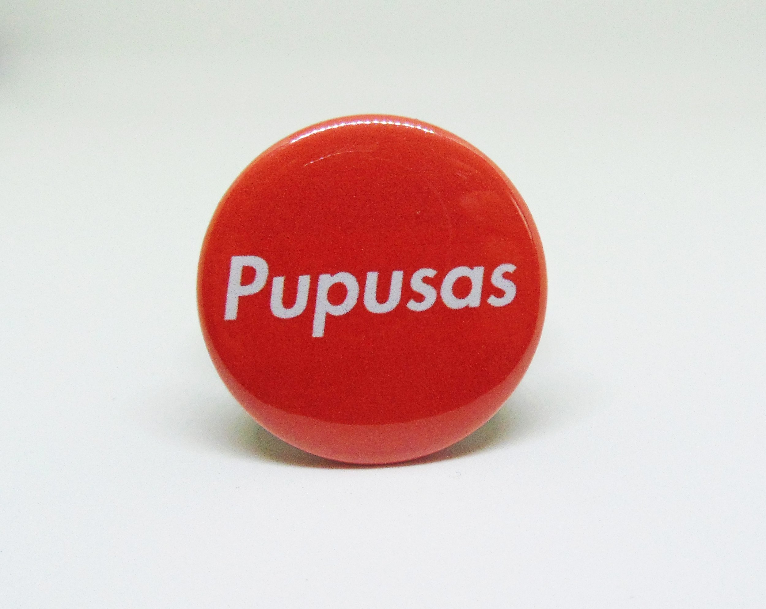 Pupusa pin