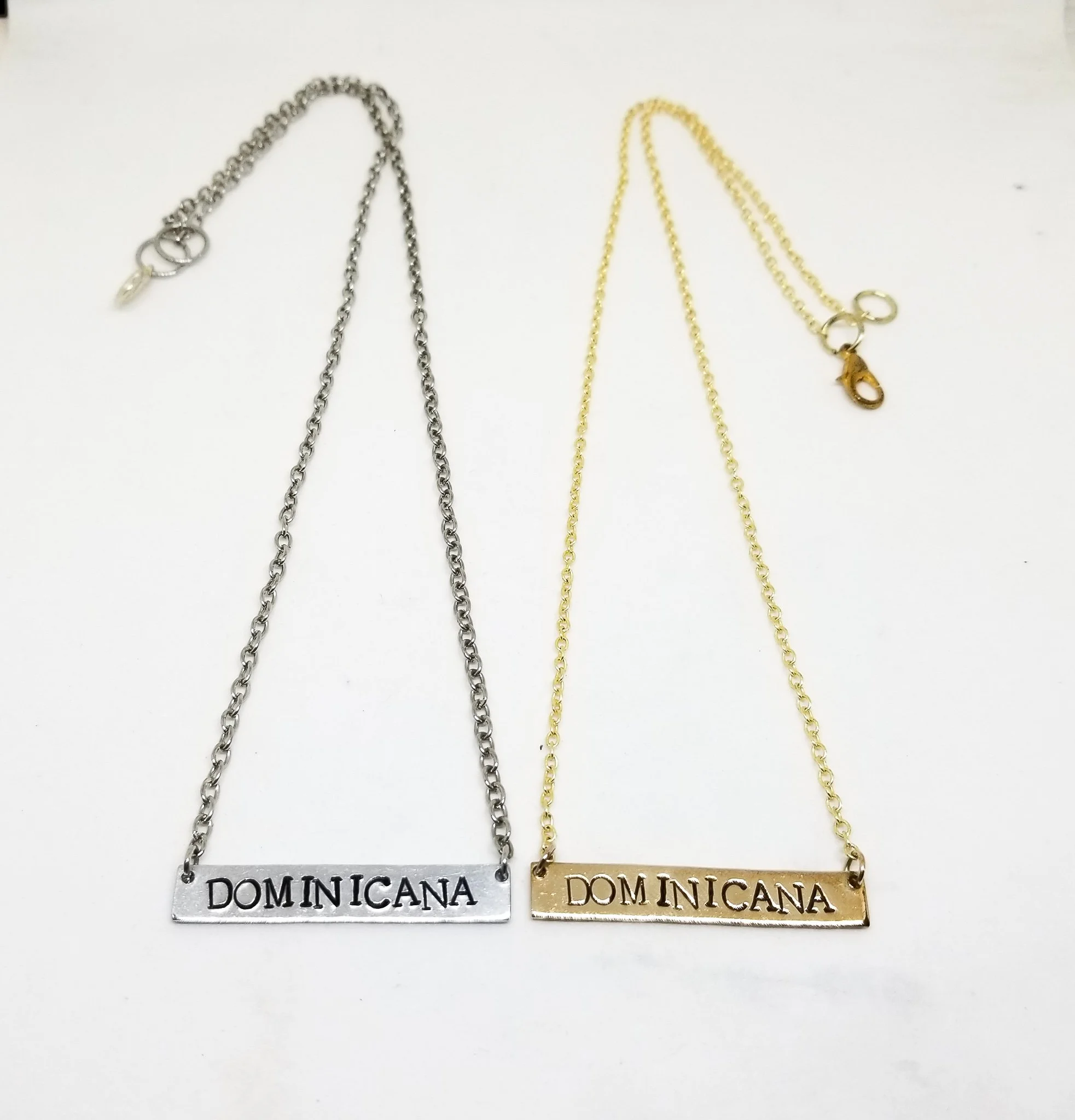 Dominicana bar necklace