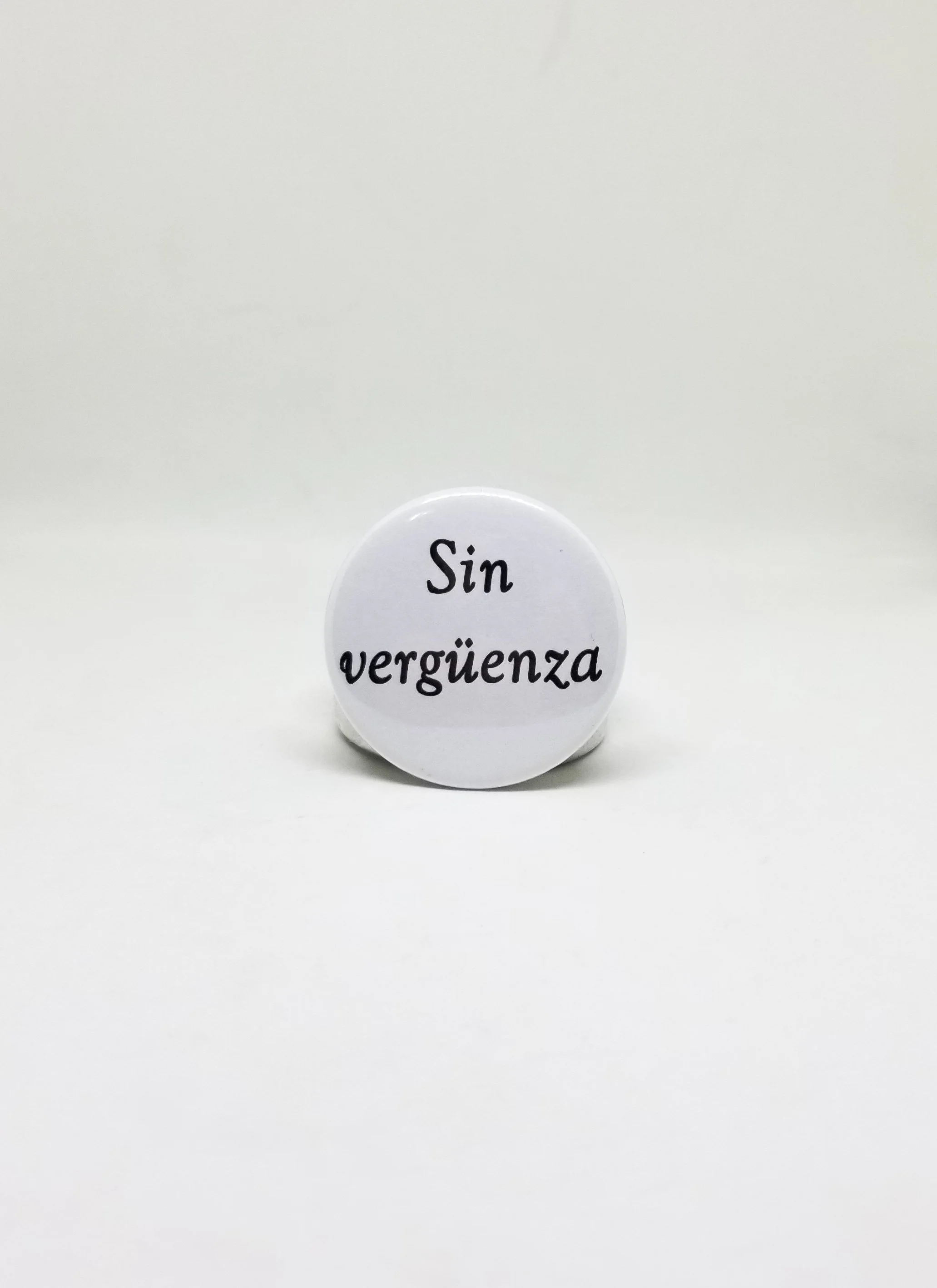 Sin verguenza pin