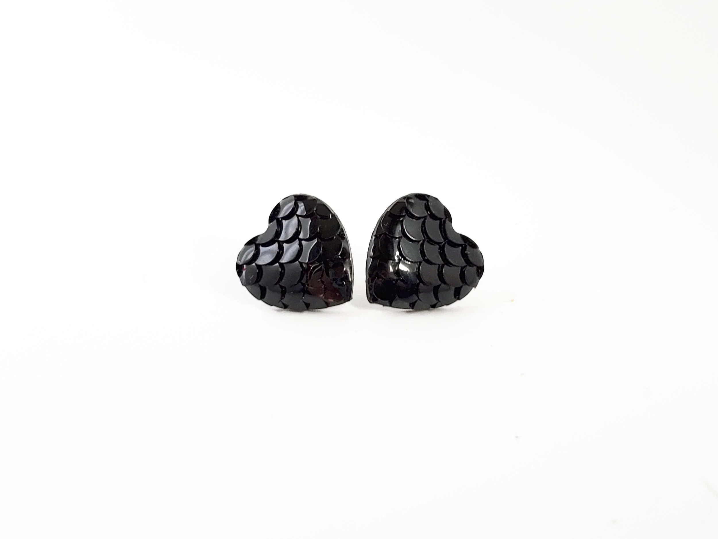 mermaid heart earrings-black