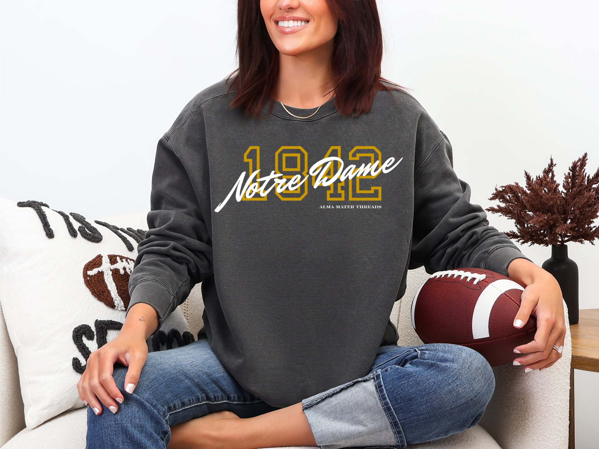 Notre Dame_Woman.png