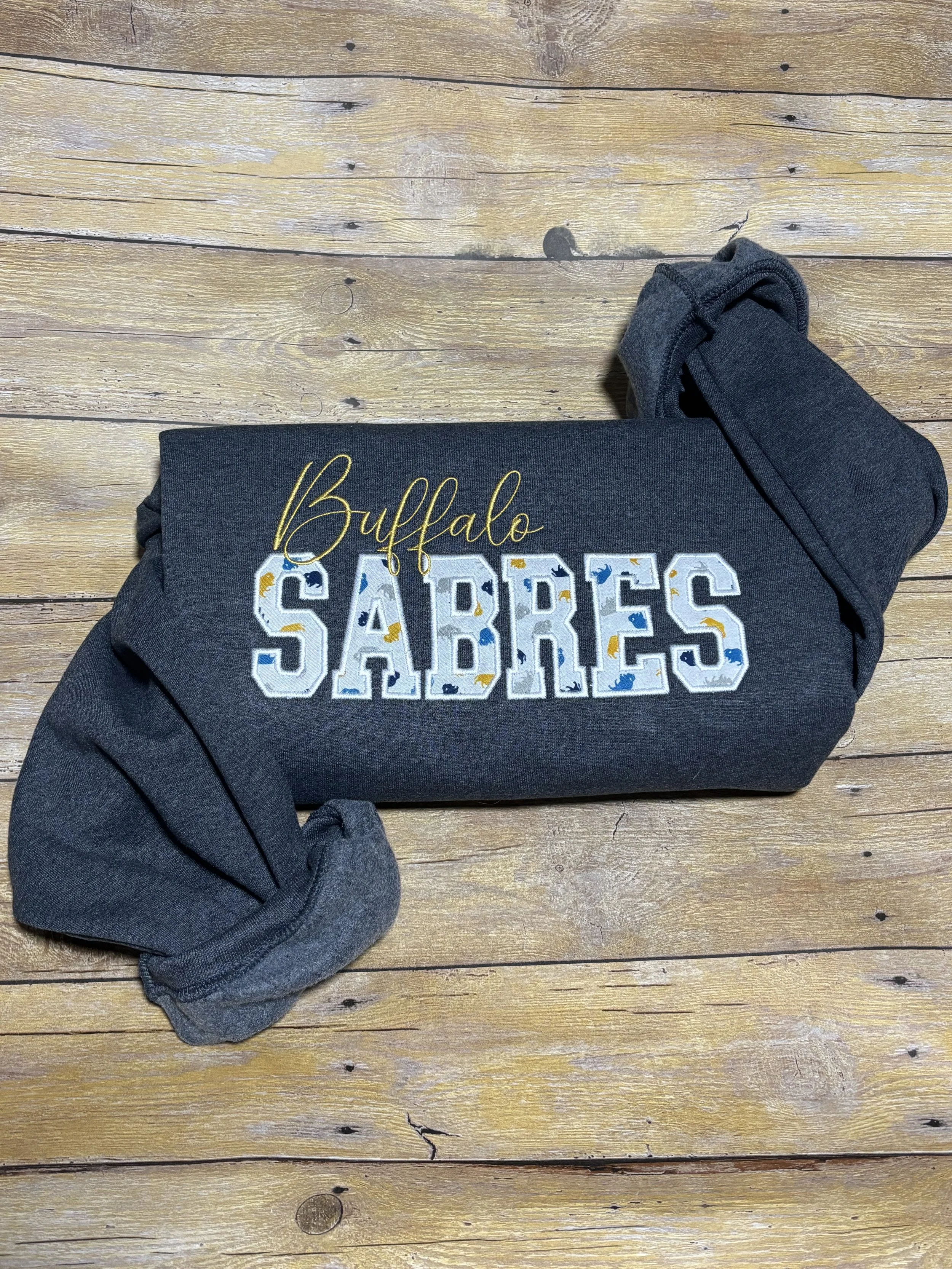 Applique Buffalo Sabres Crewneck Sweatshirt