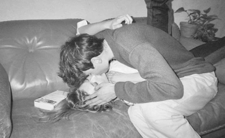 The unsuspecting Love letter: Sharing