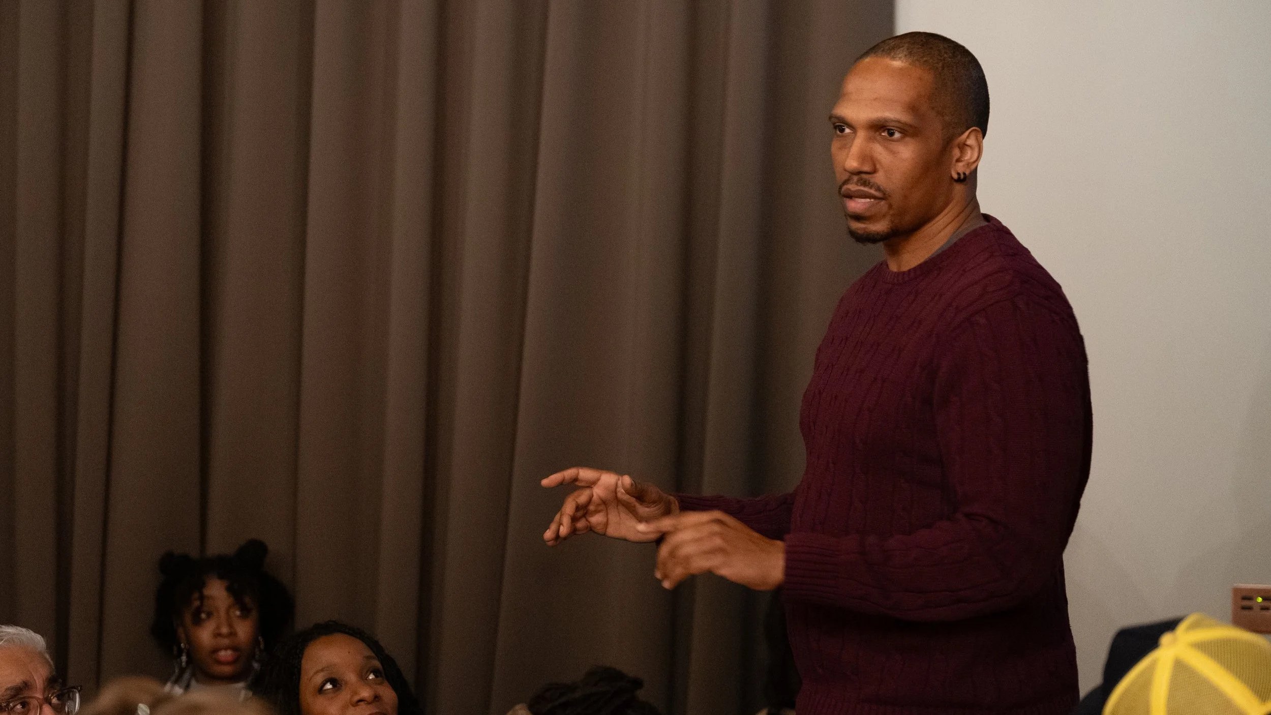 Monolithic Four Sight
Monolithic Monologue
Dulce De Lucha
Directed by Matthias Lebeer
Written by Salma Ibrahim
Actor by Harrison Daniels
Inspired by Katinka Herbert
Ladbroke Hall, London