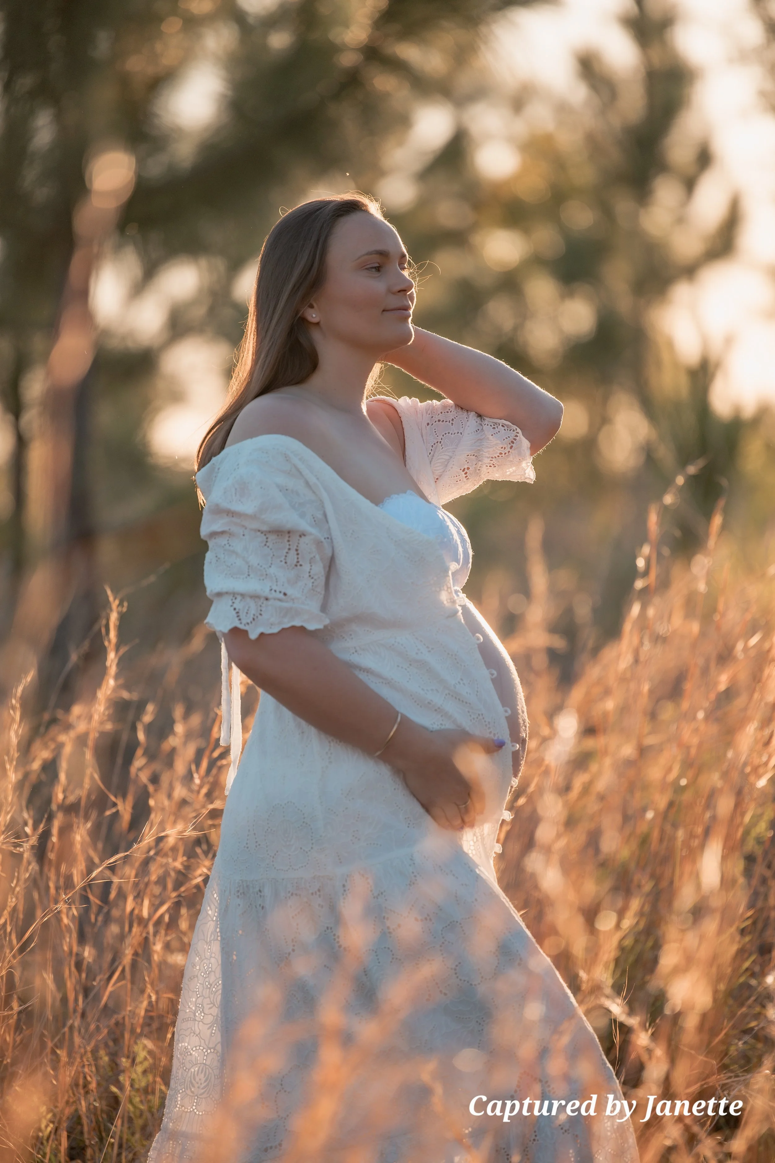 Krystal-MaternityModelSession-October-2026-Captured-by-Janette-Sunshine-Coast-Maternity-Photographer(31of48).jpg